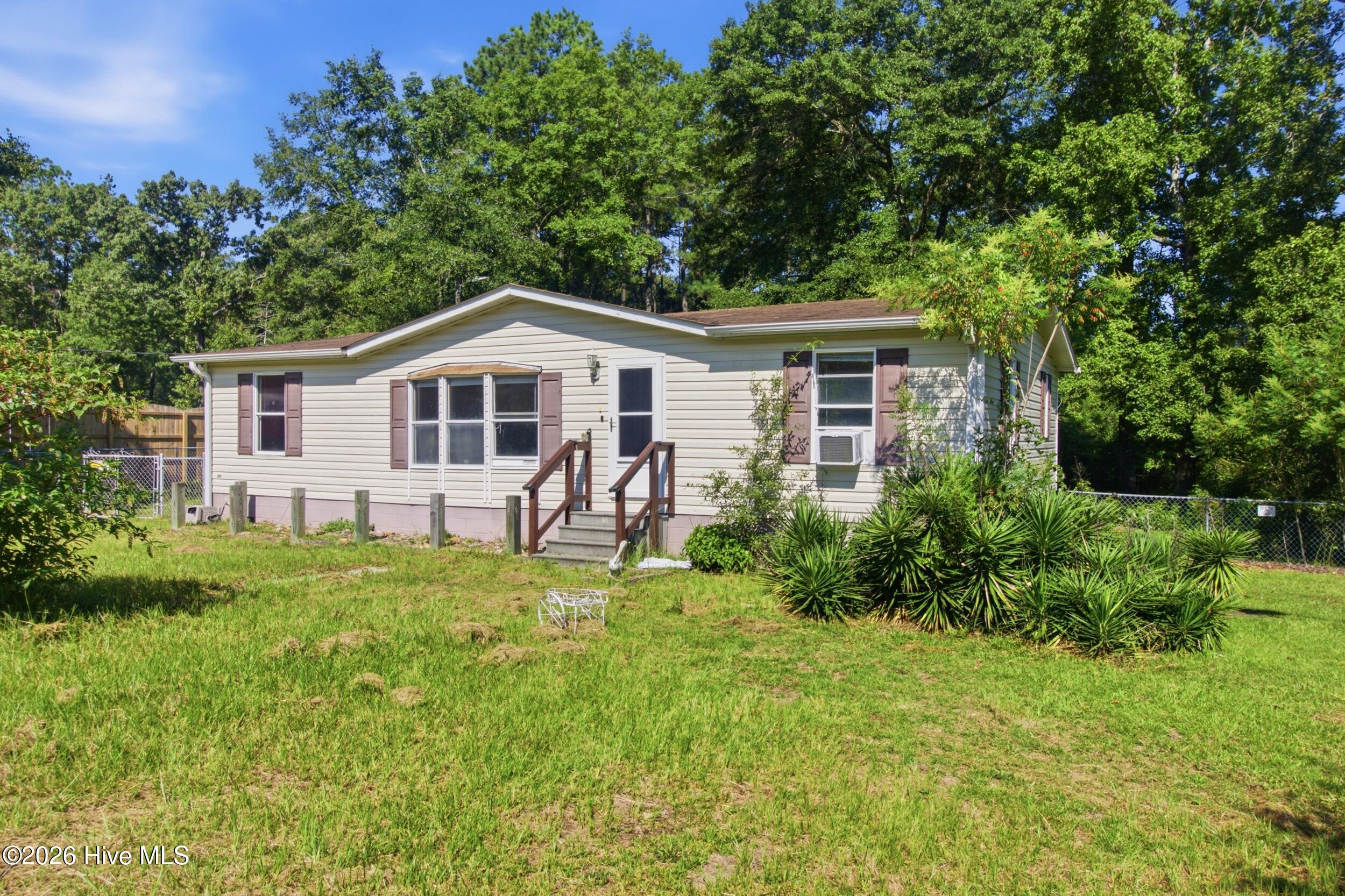 main property photo 5