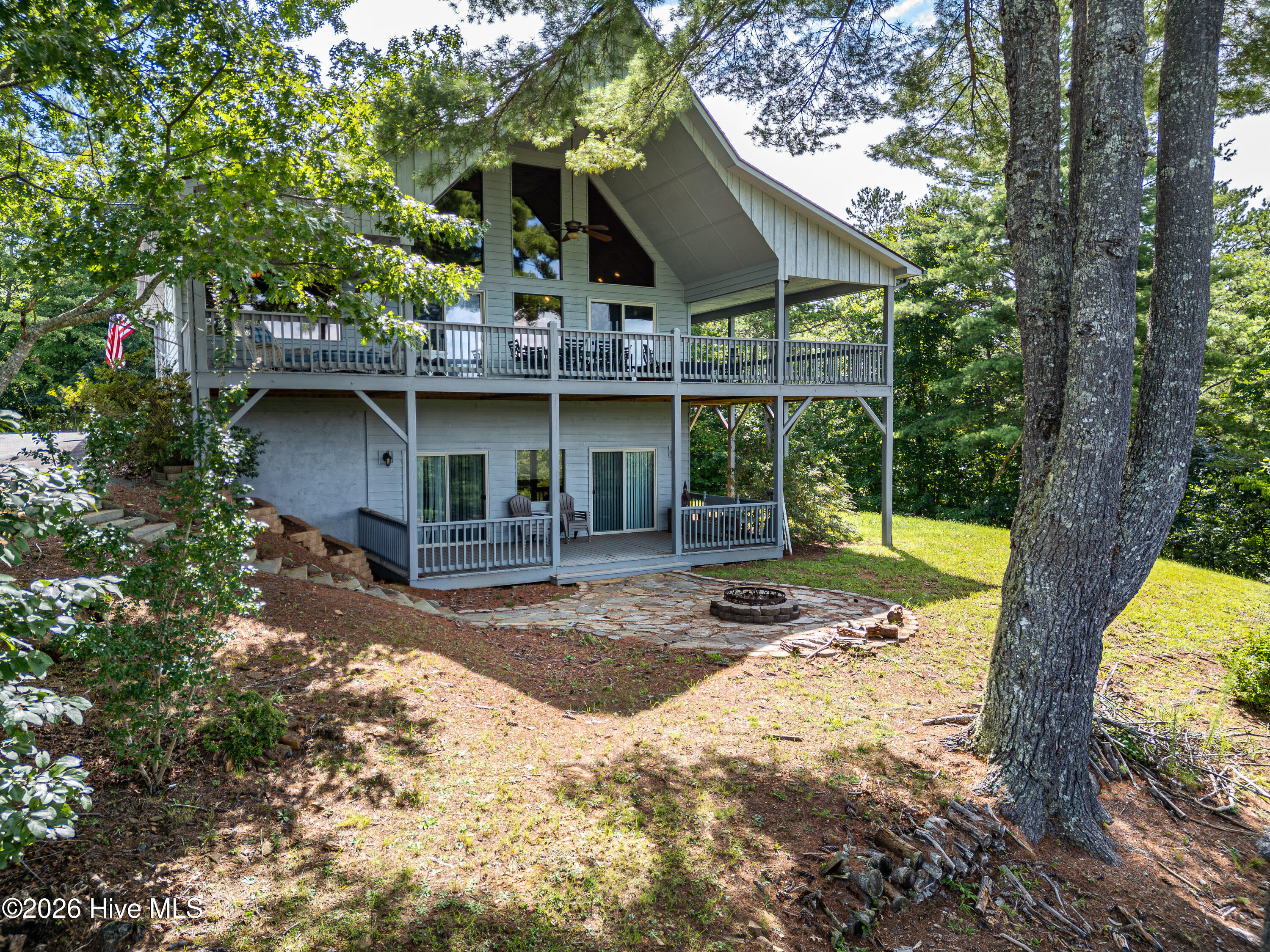 main property photo 41