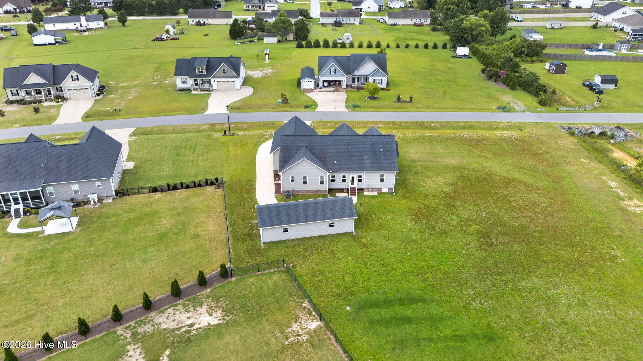 main property photo 42