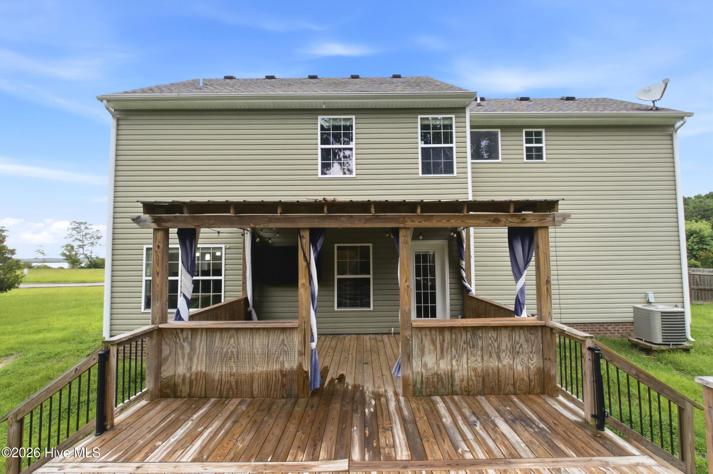 main property photo 42
