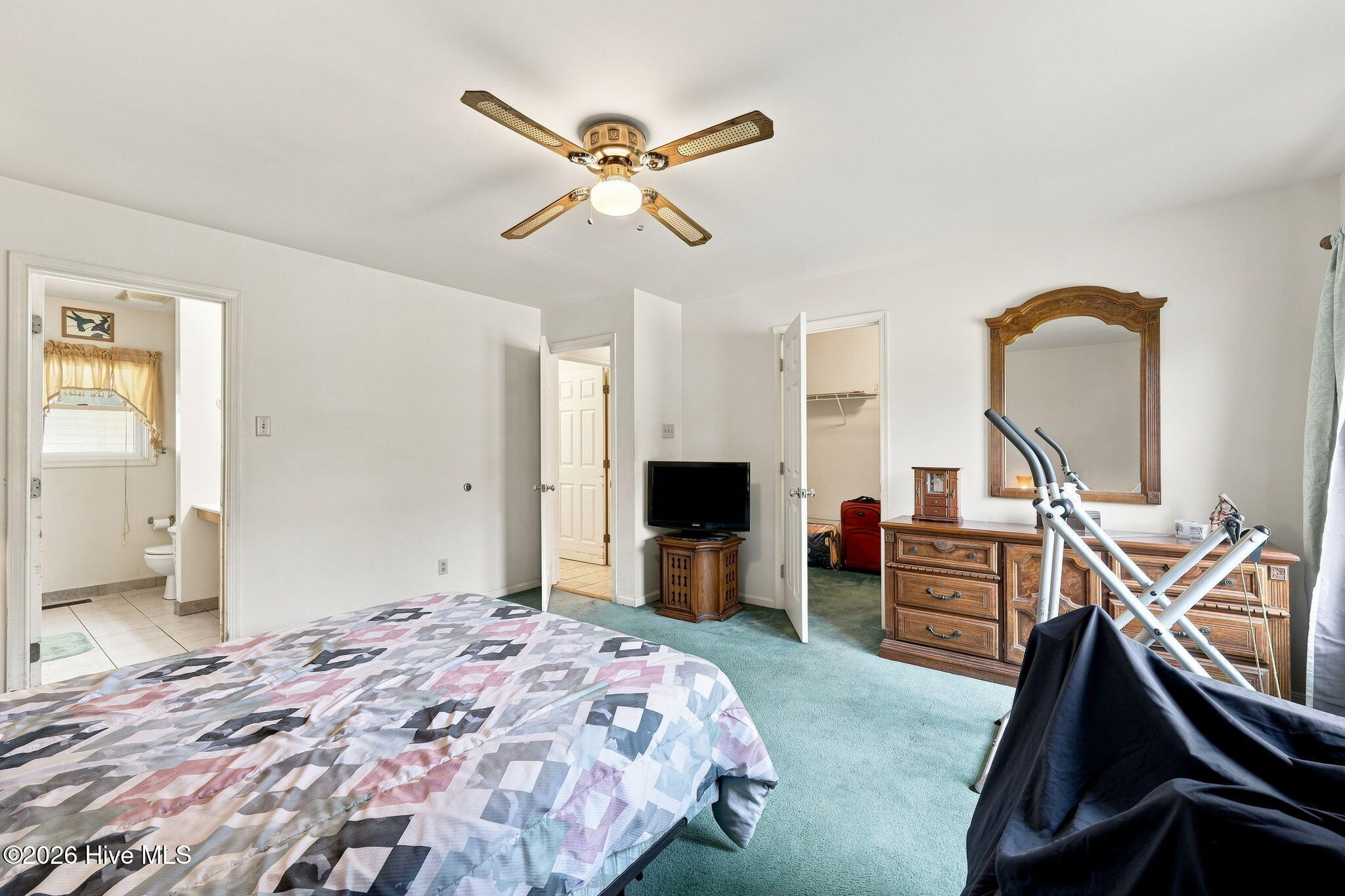 main property photo 12