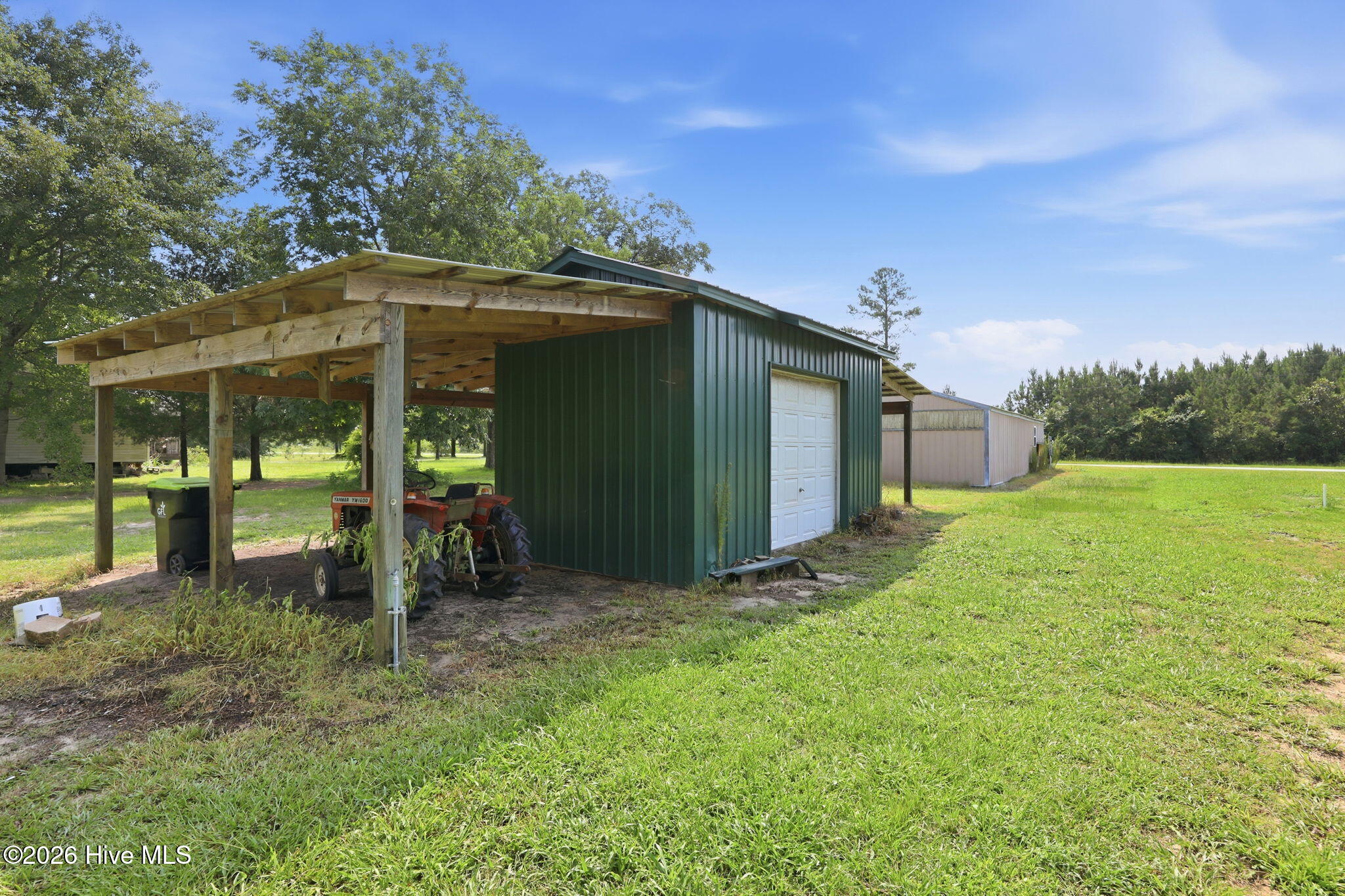 main property photo 38