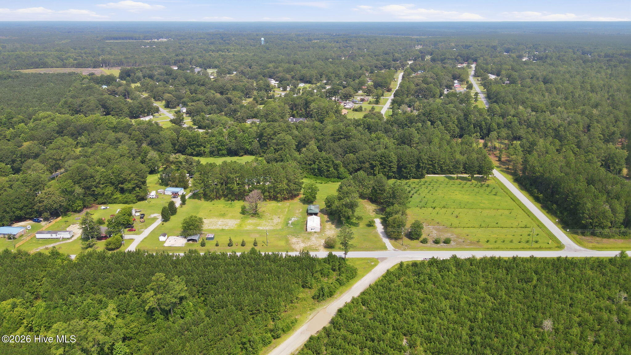 main property photo 45