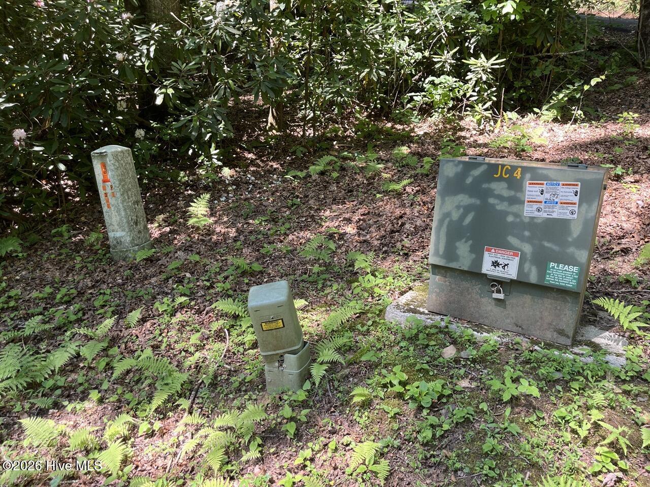 main property photo 10