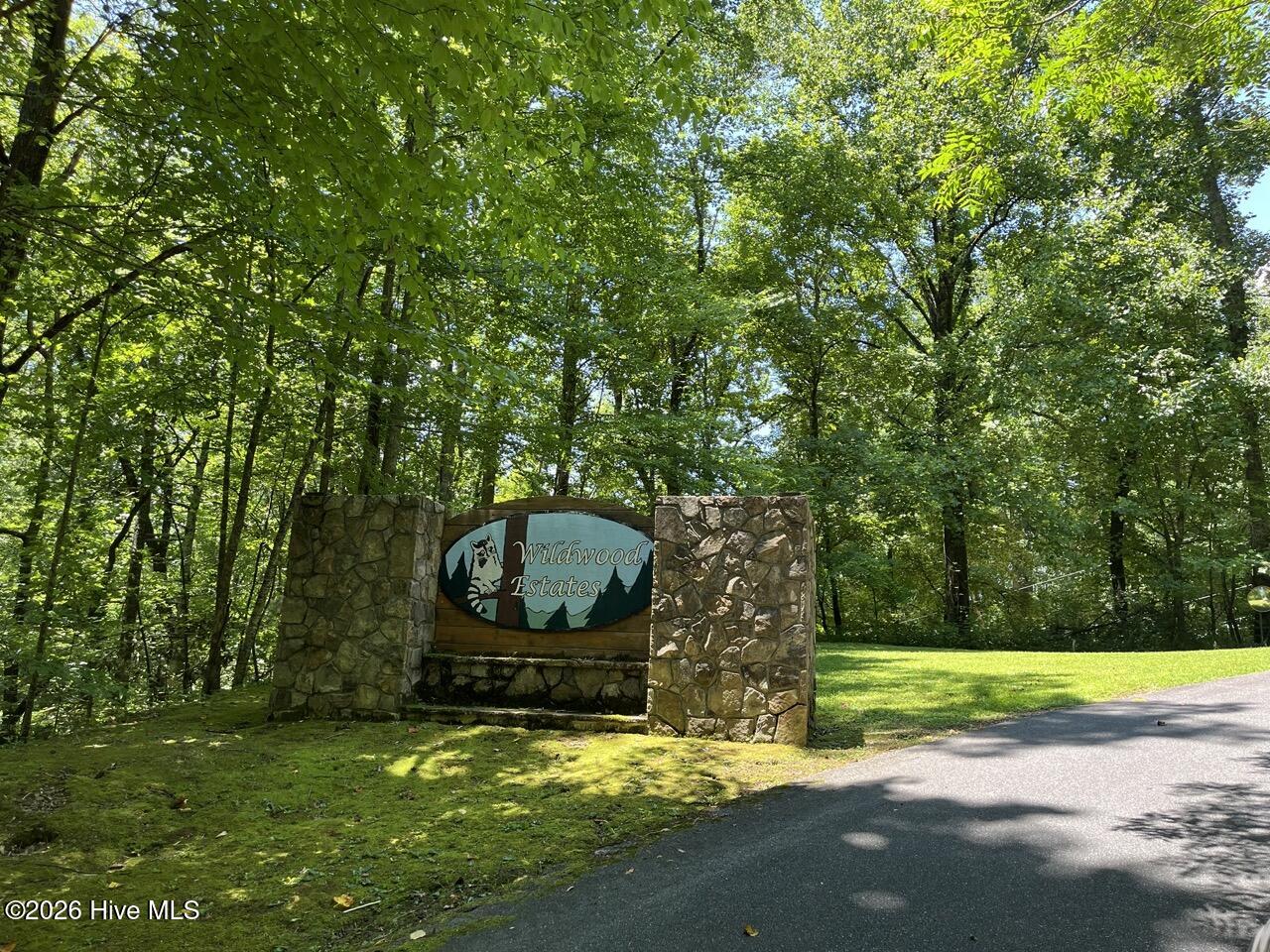 main property photo 11