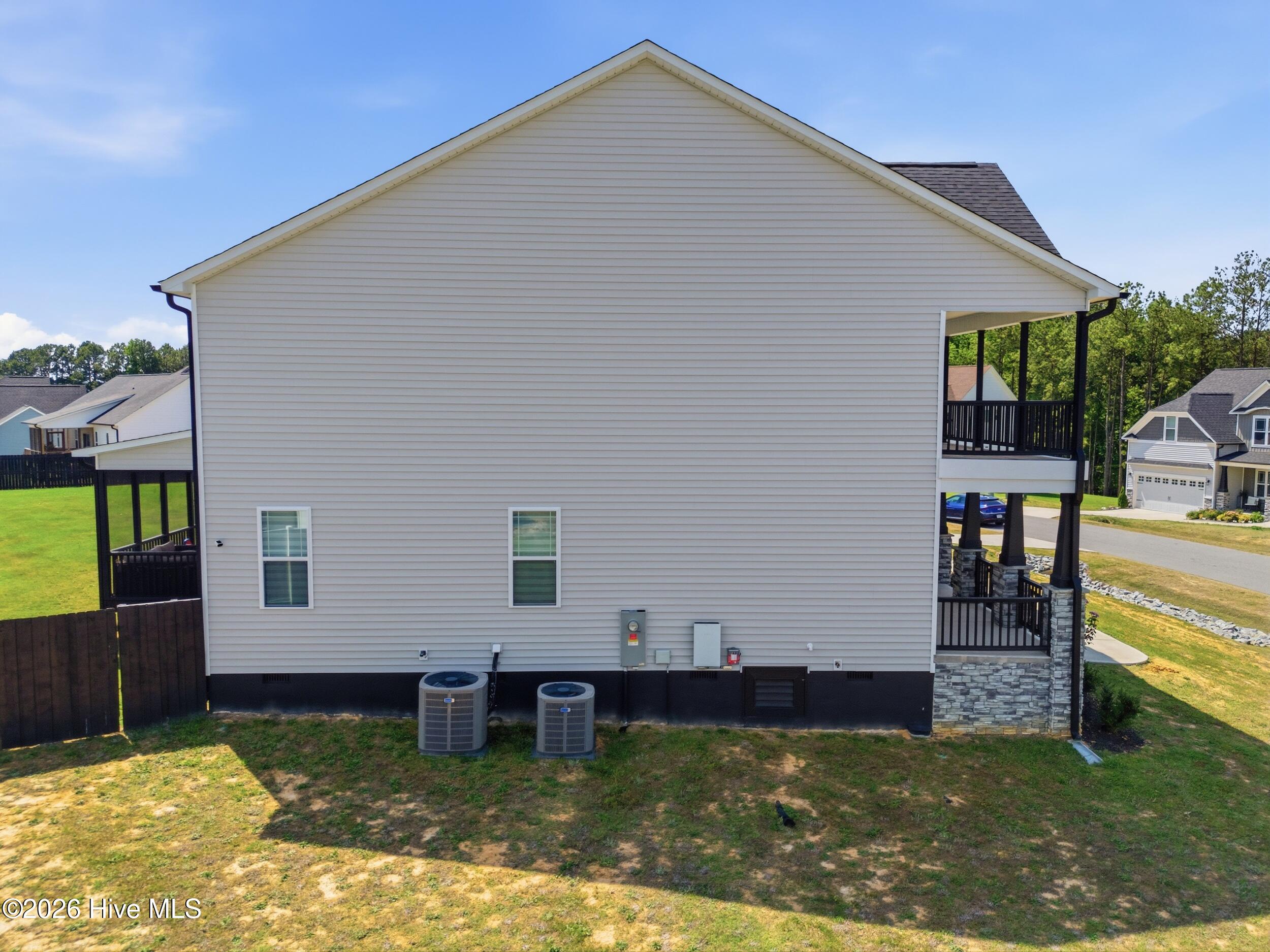 main property photo 52