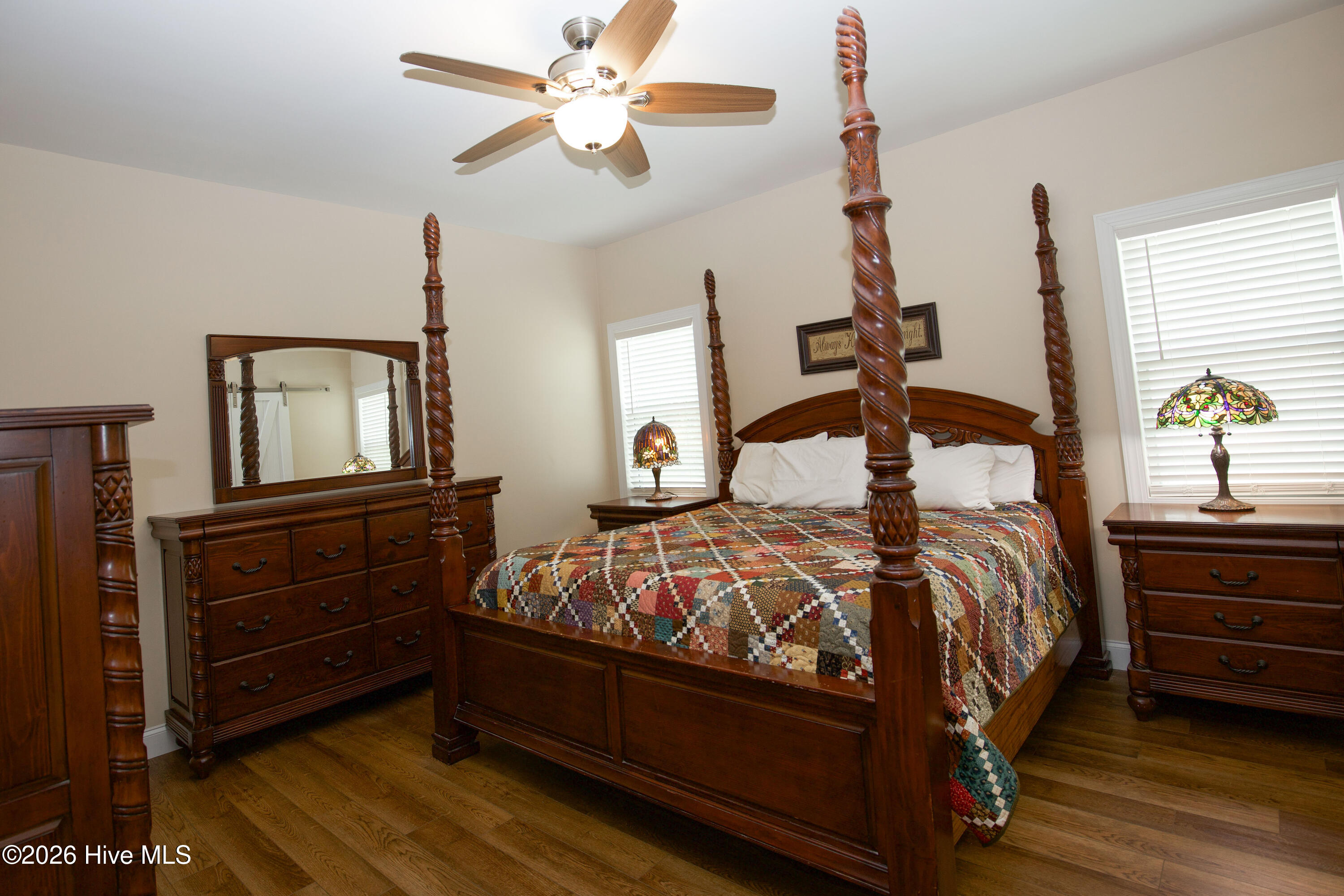 main property photo 24