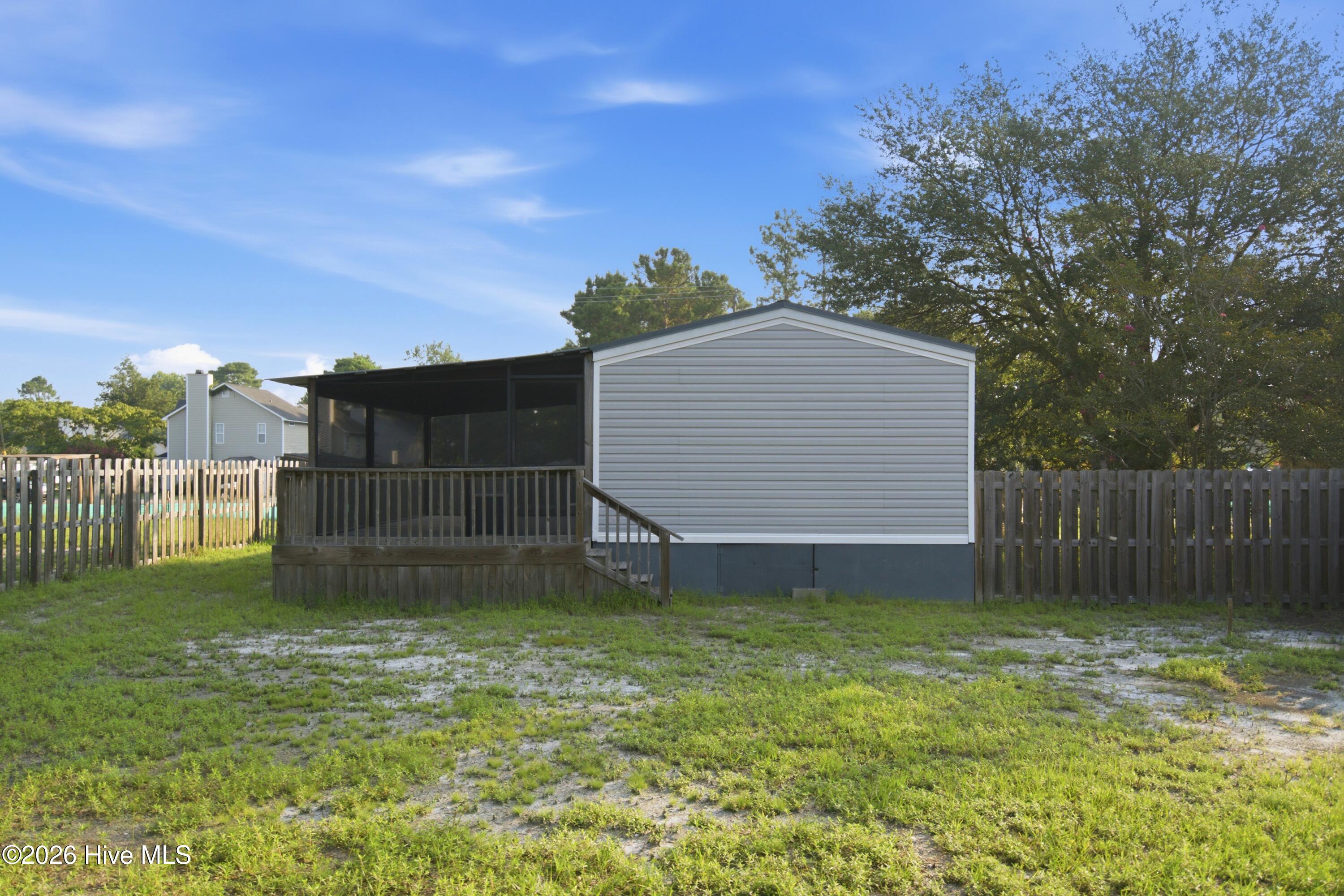 main property photo 33