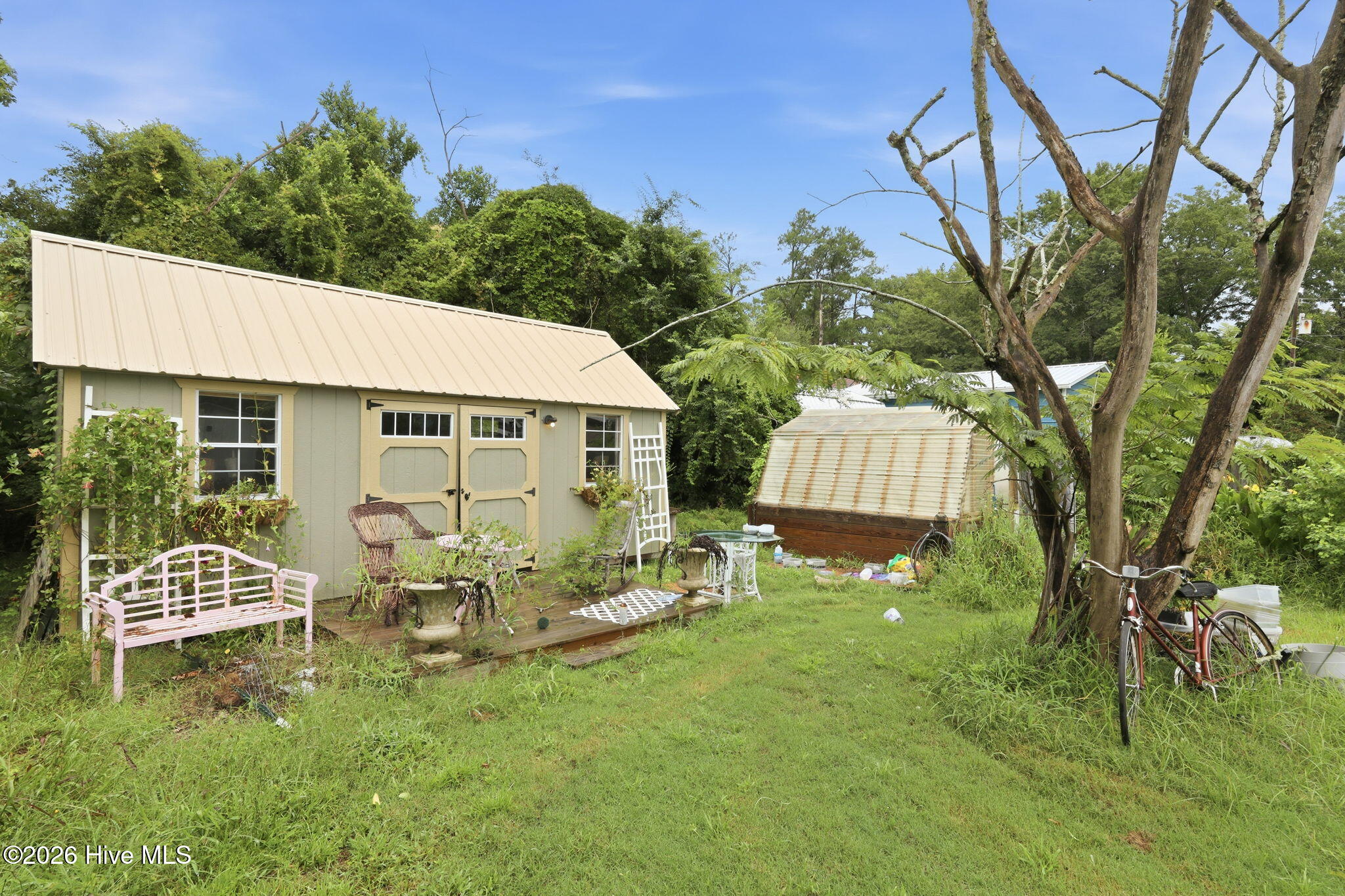 main property photo 31