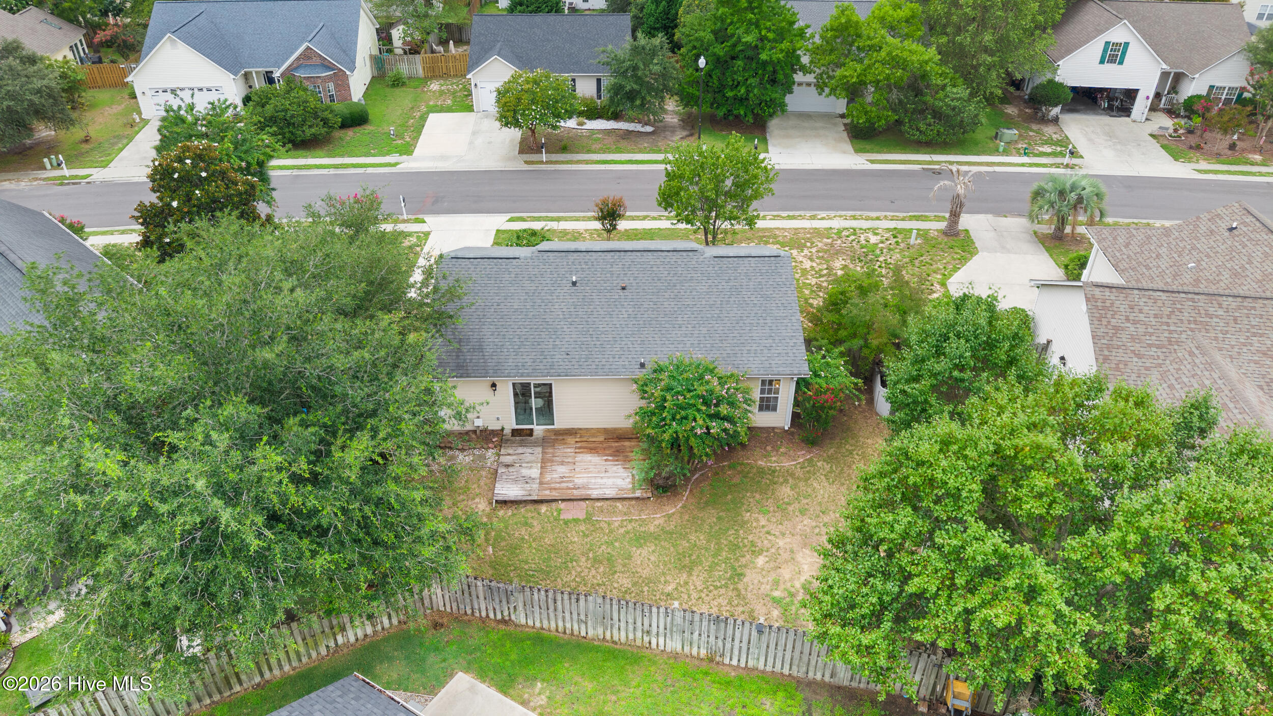 main property photo 35