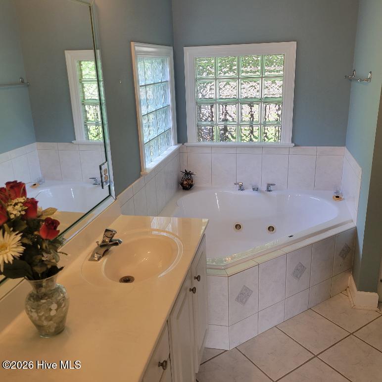 main property photo 19