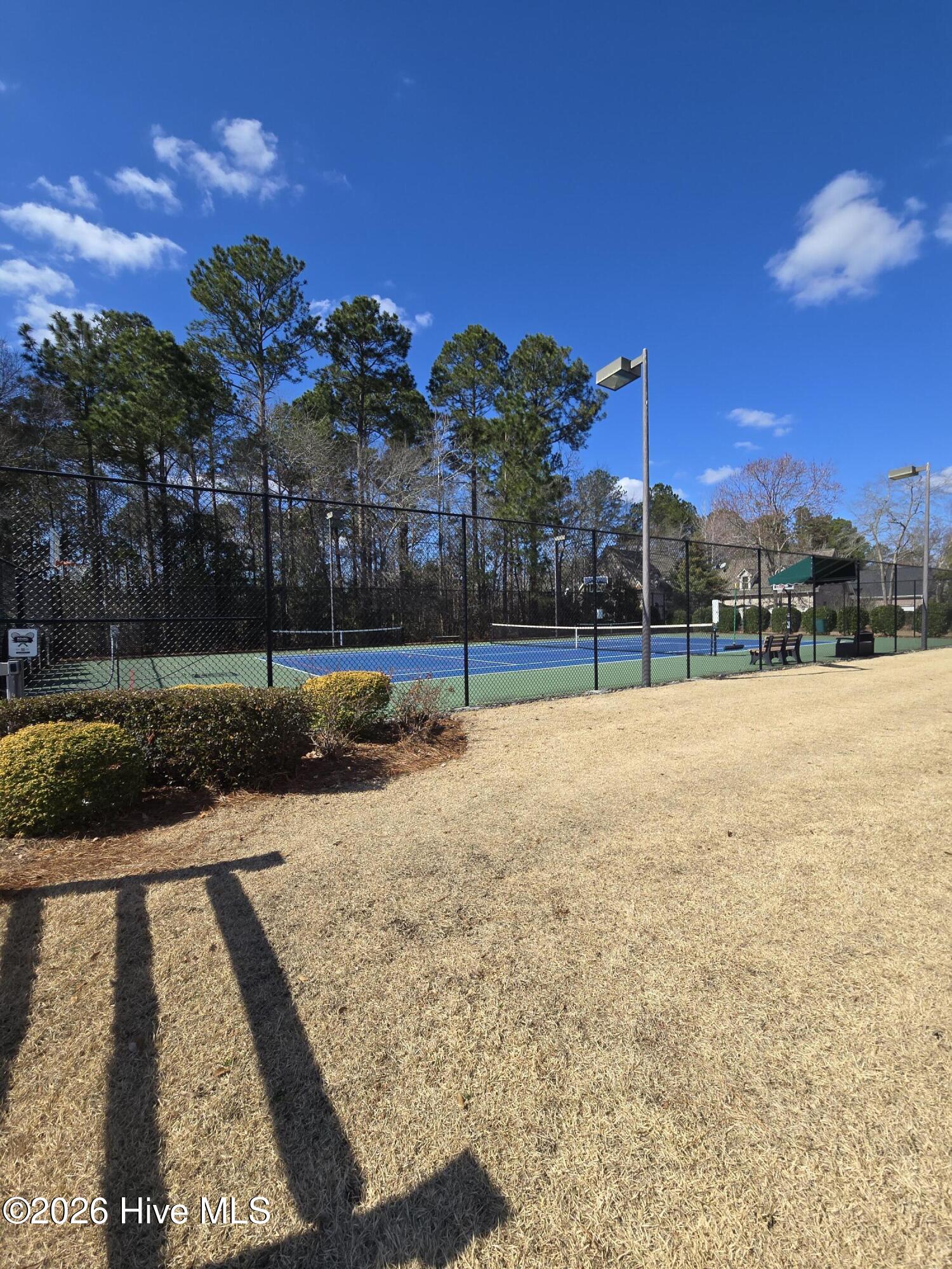 main property photo 10