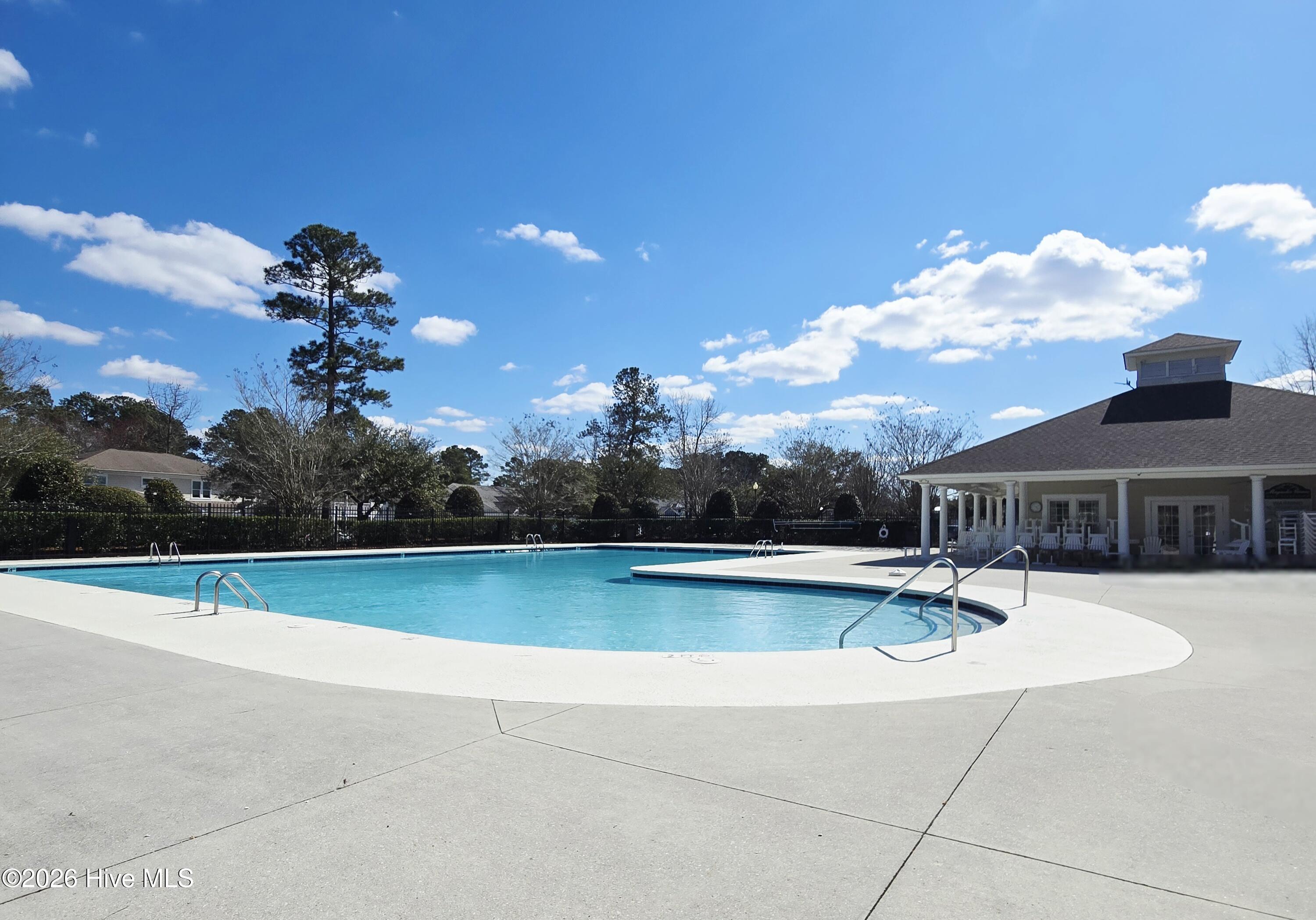 main property photo 7