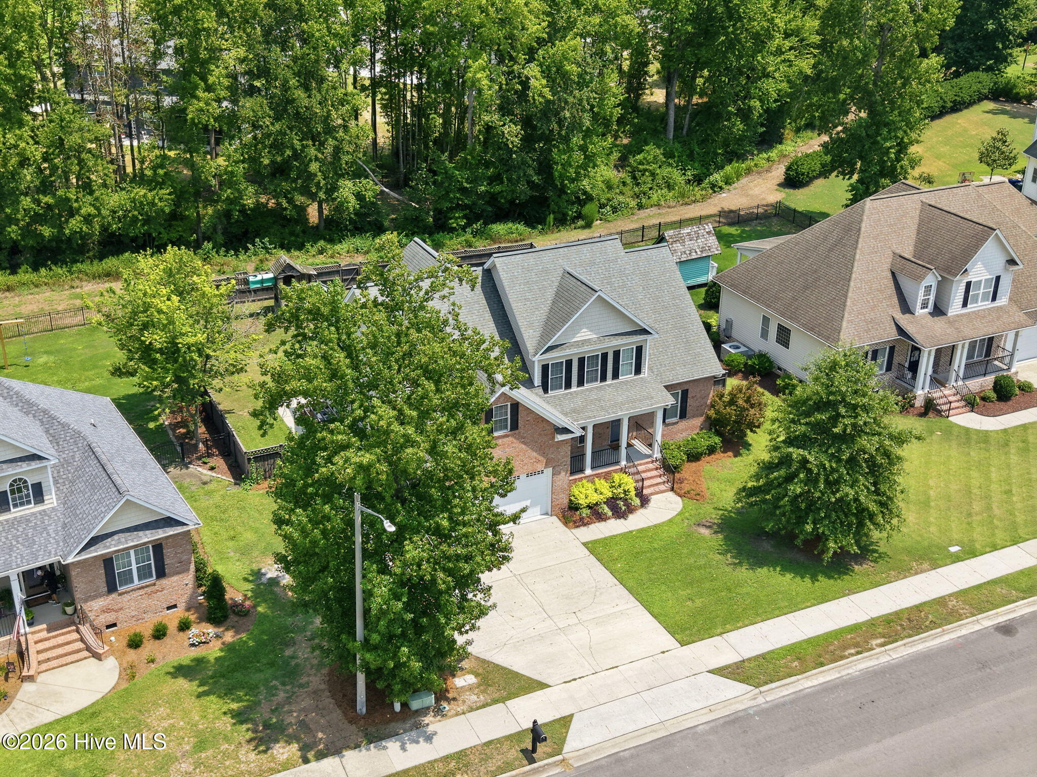 main property photo 7