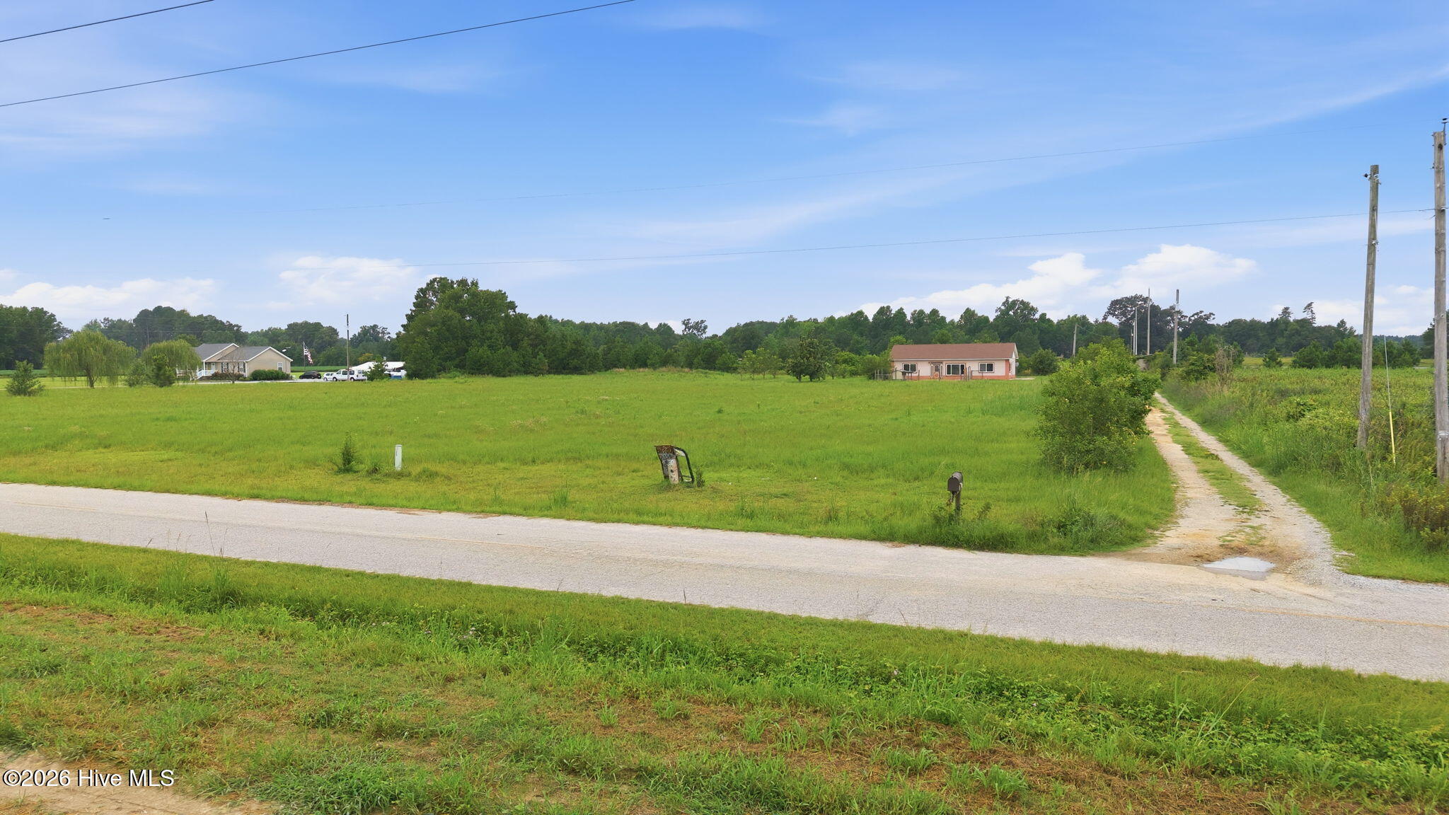 main property photo 18