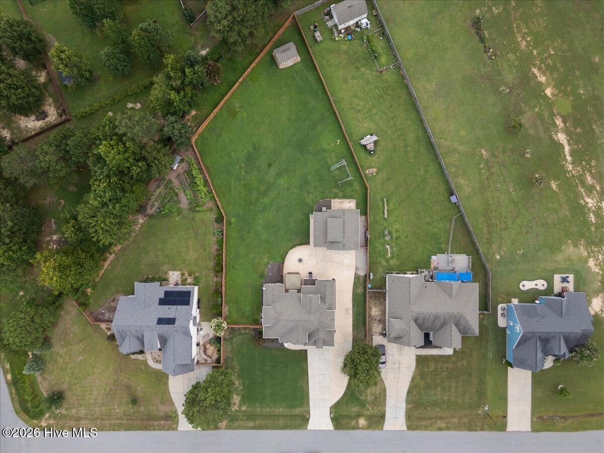 main property photo 81