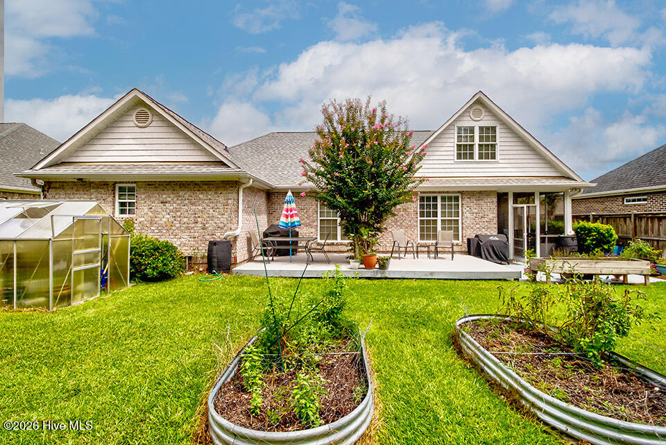 main property photo 43
