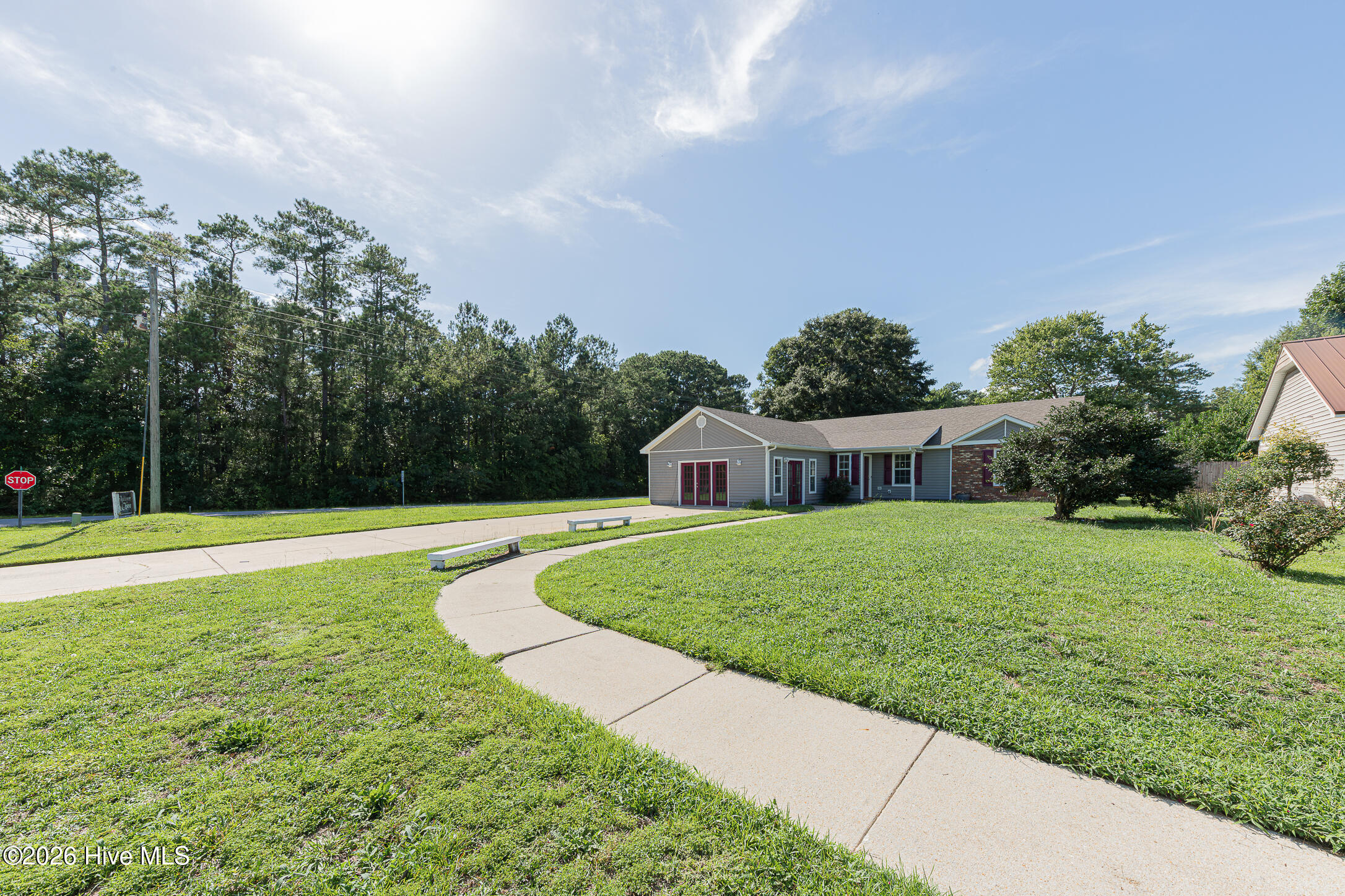 main property photo 2