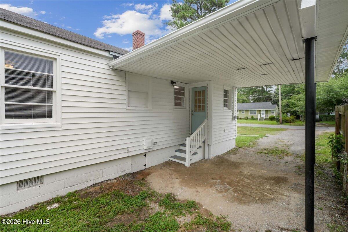 main property photo 25