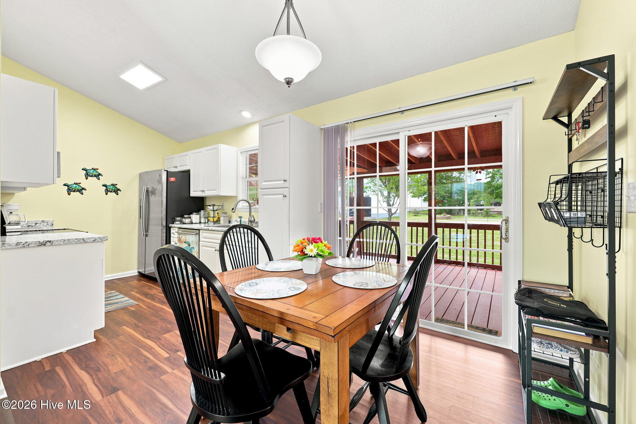 main property photo 21
