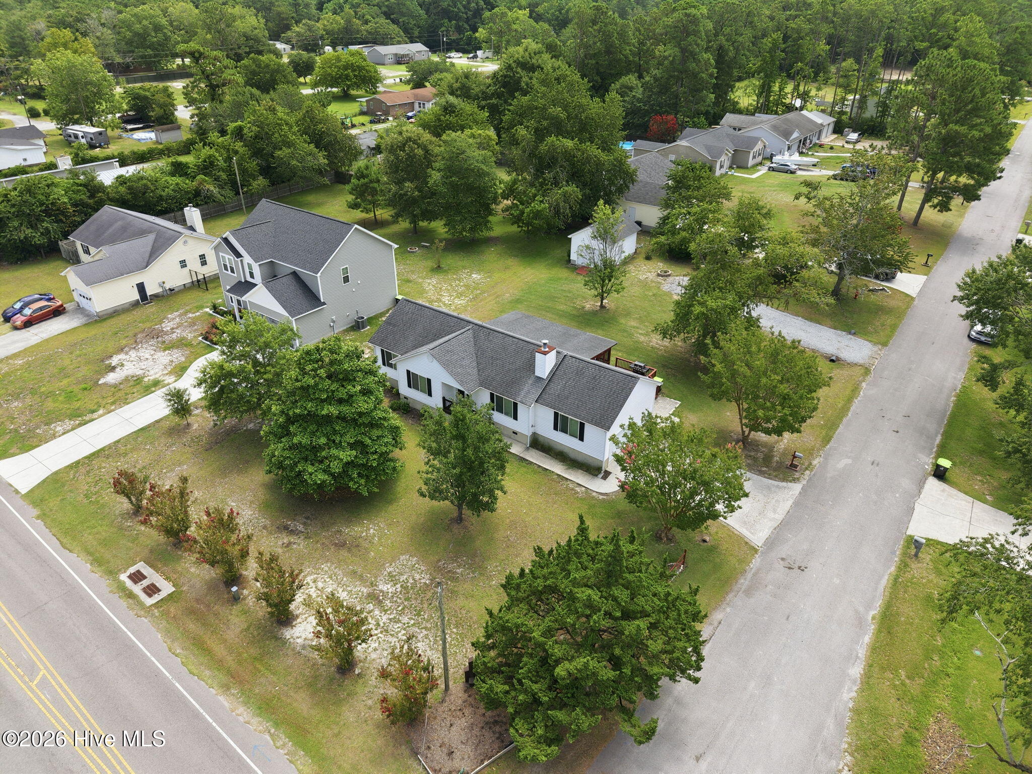 main property photo 3
