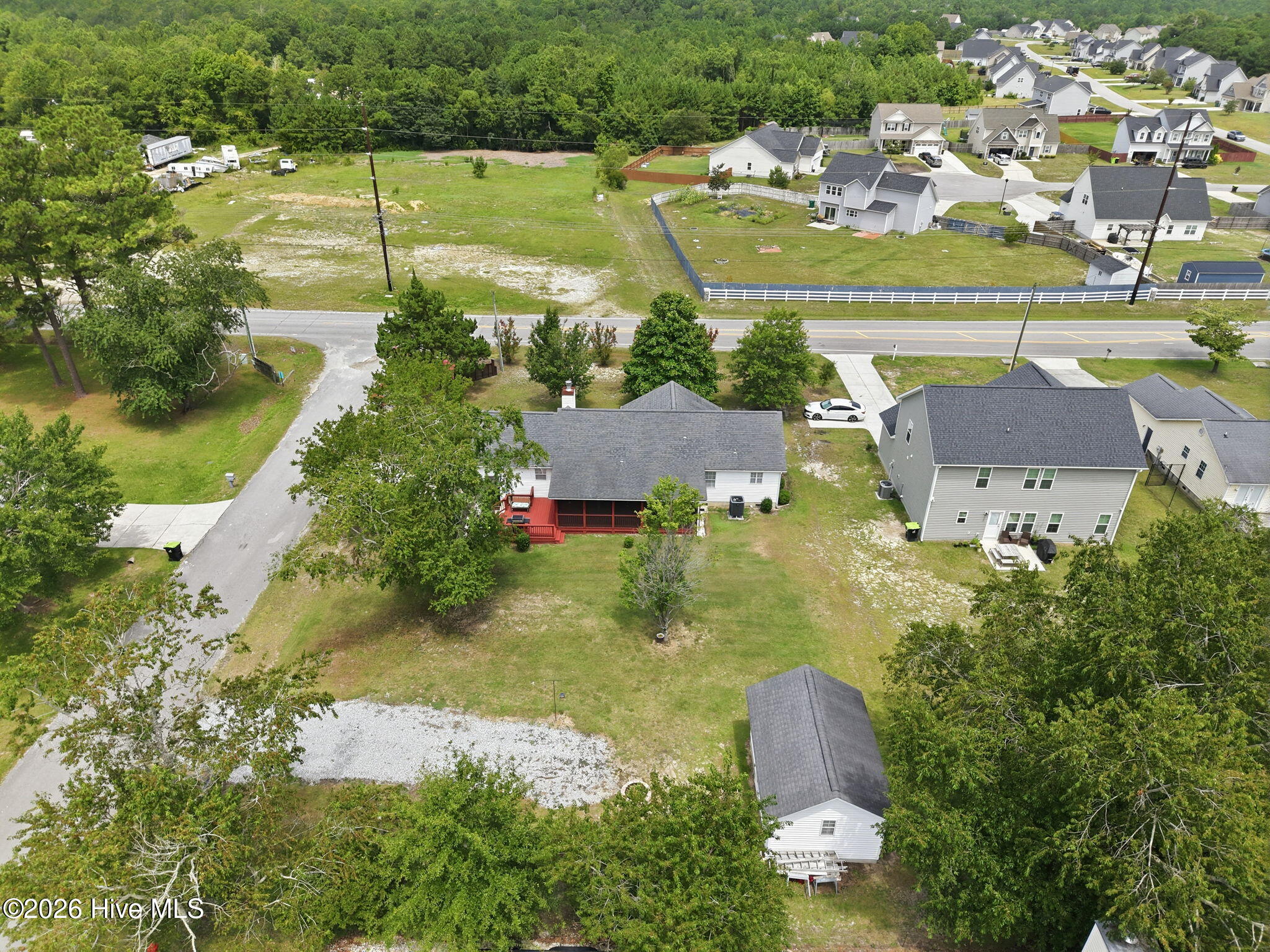 main property photo 36