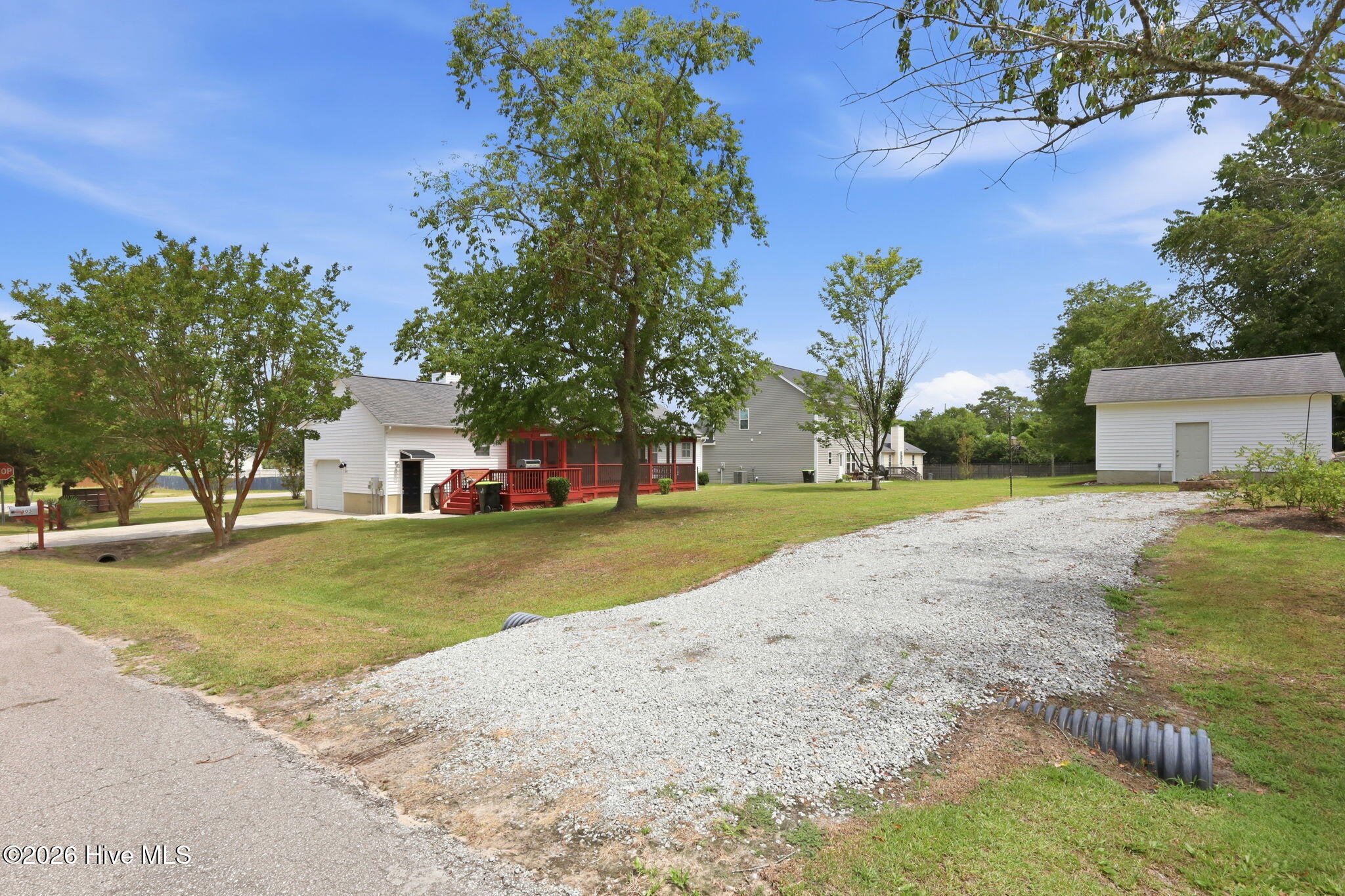 main property photo 39