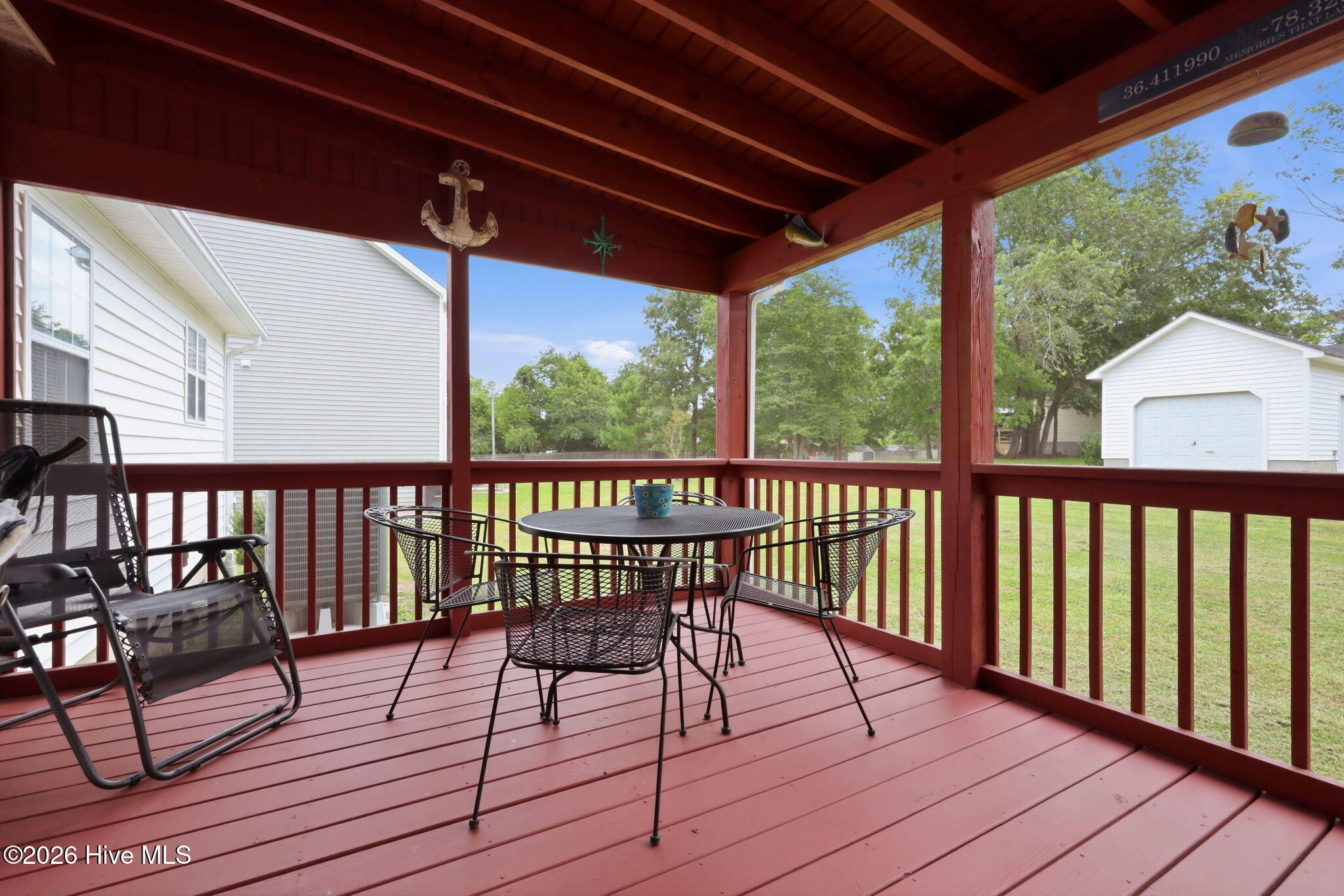 main property photo 8