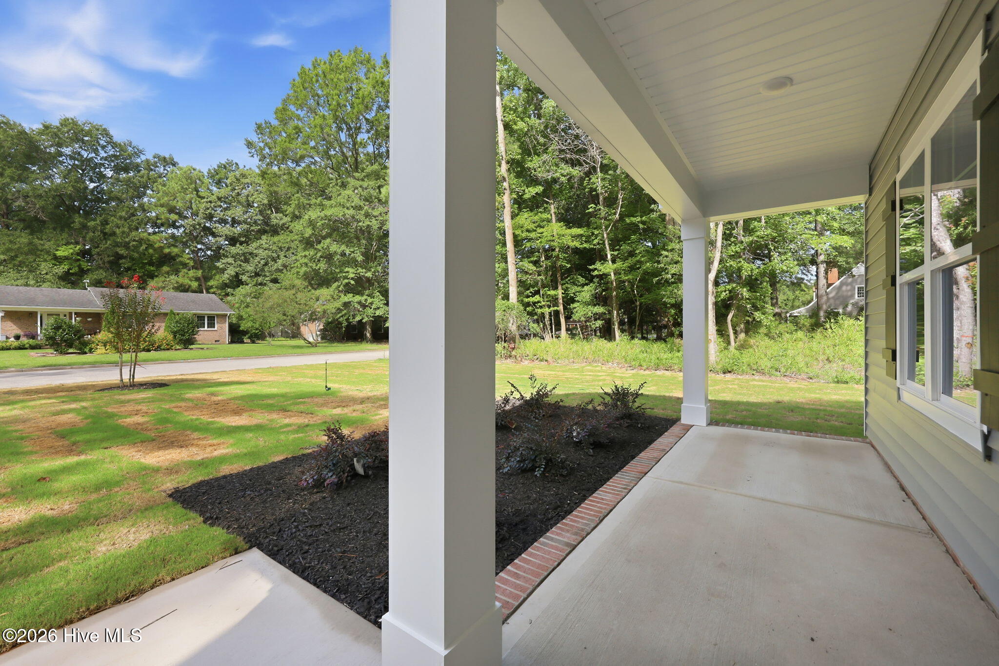main property photo 34