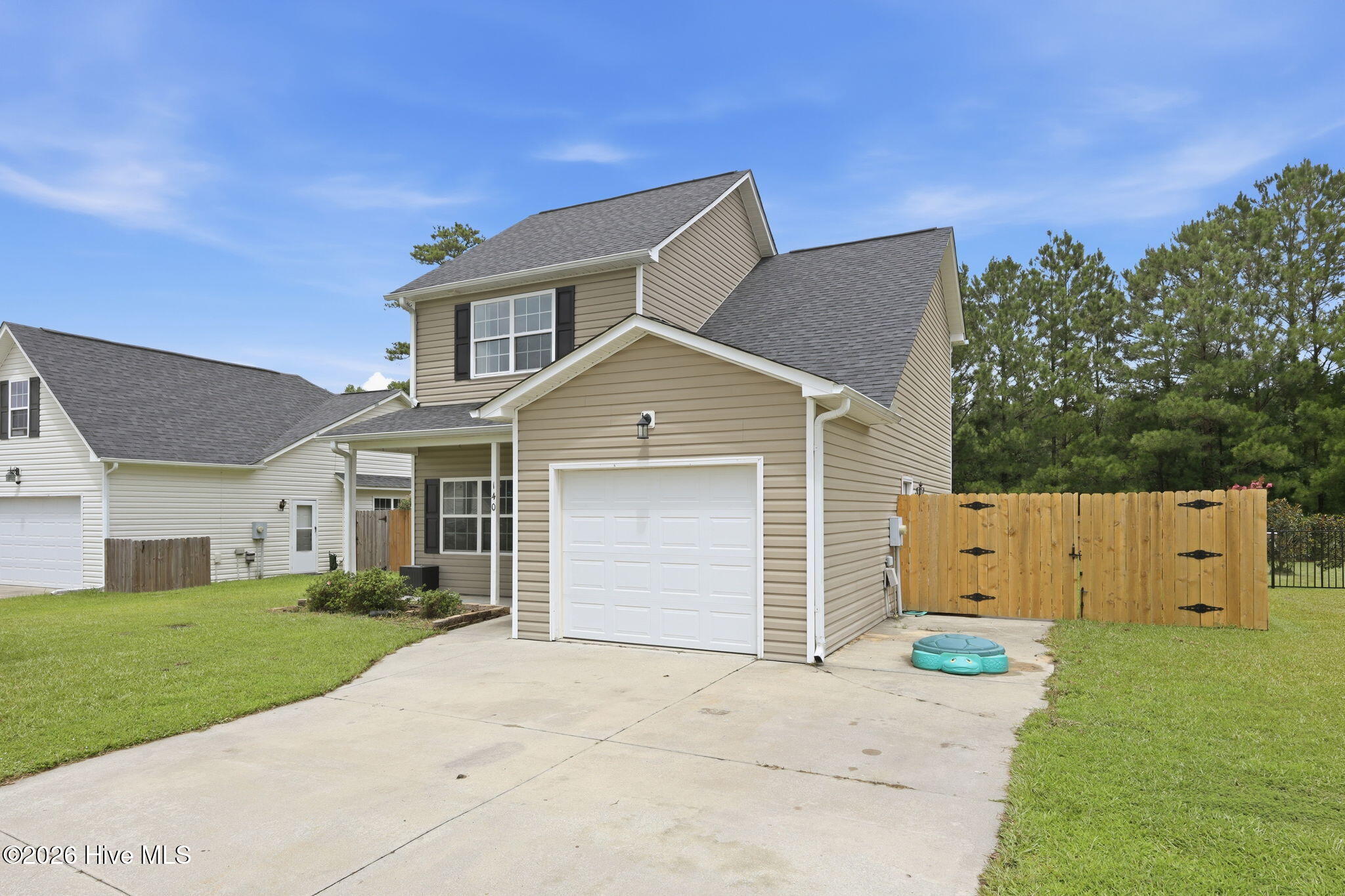 main property photo 34