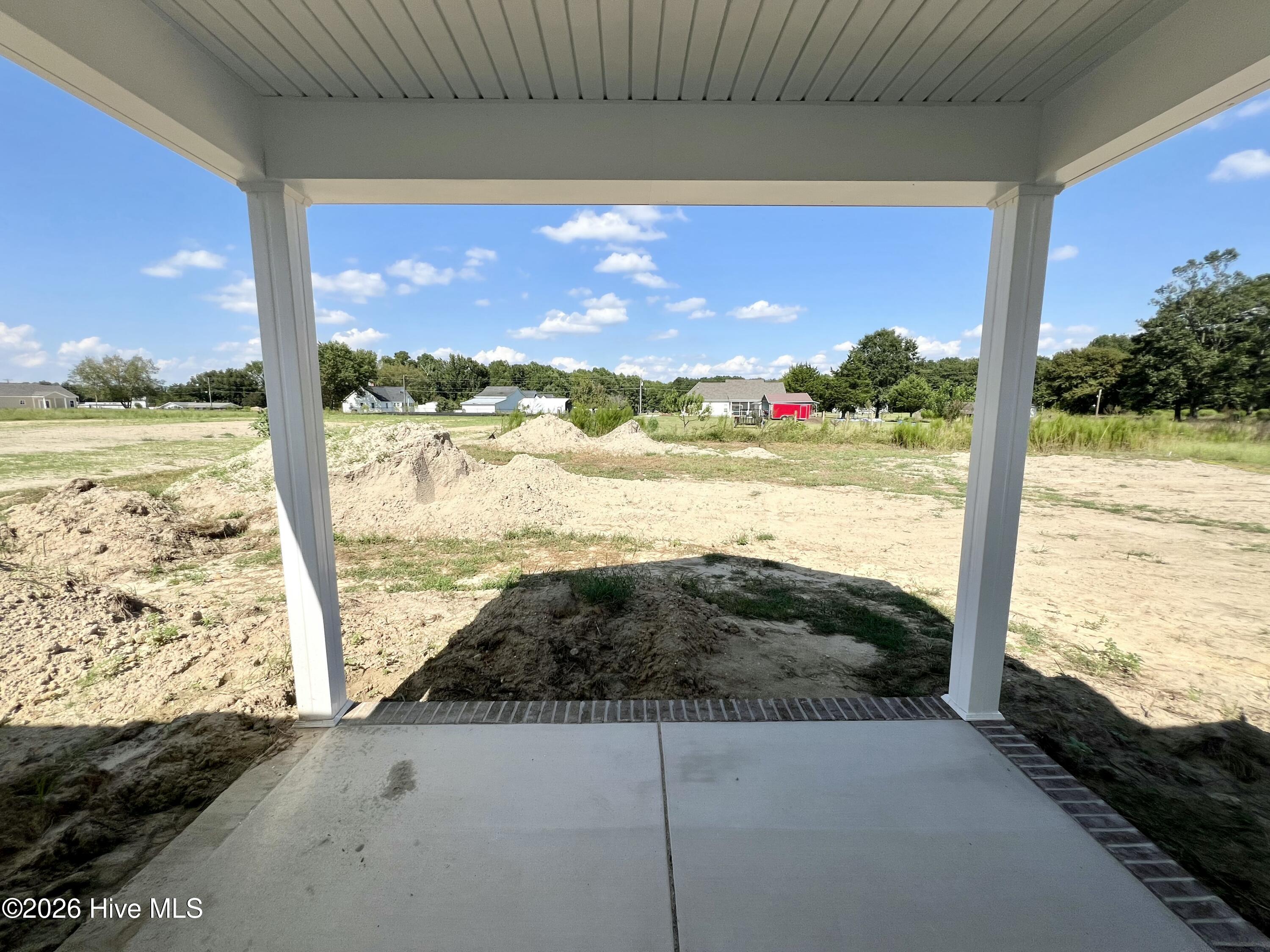 main property photo 14