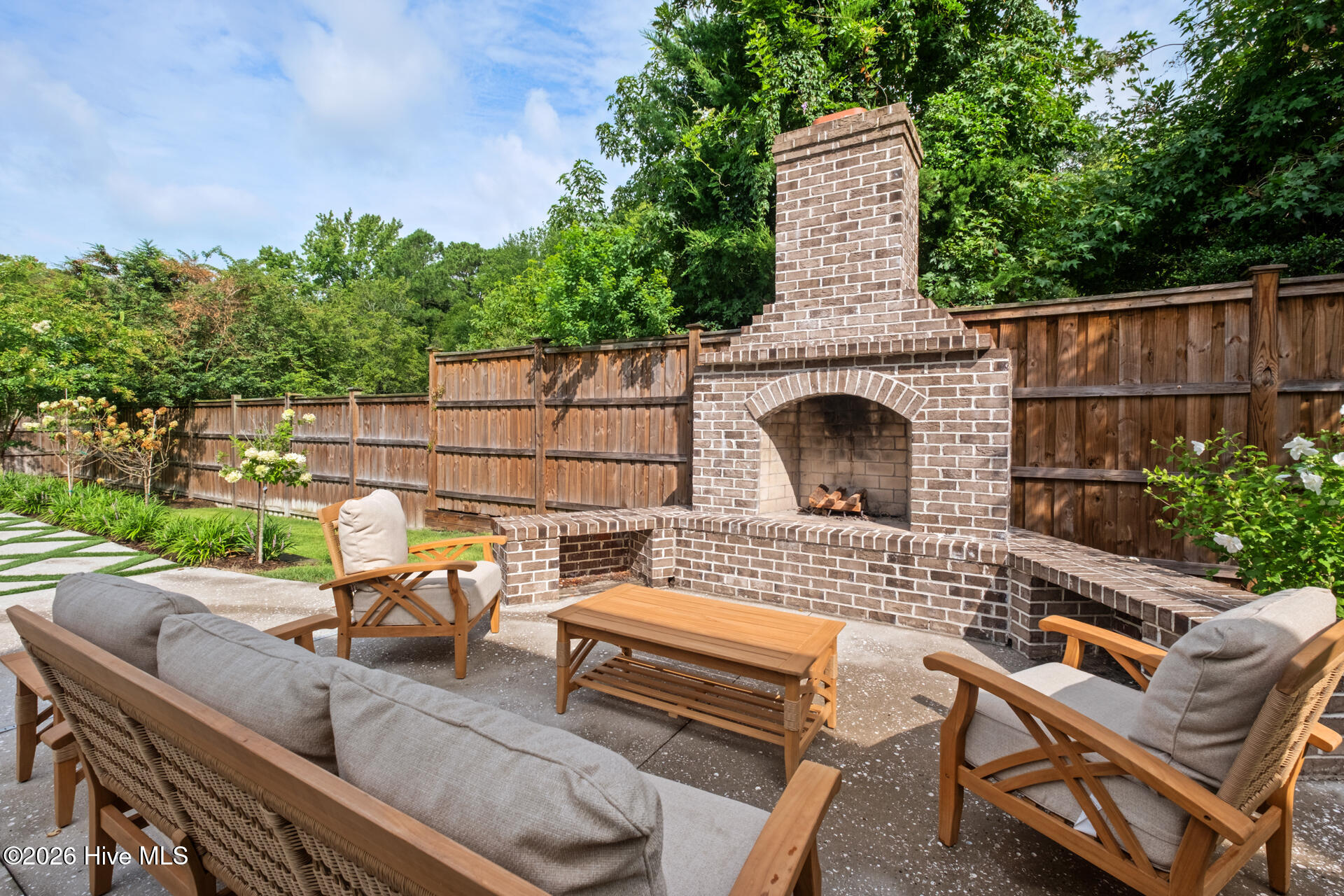 main property photo 57