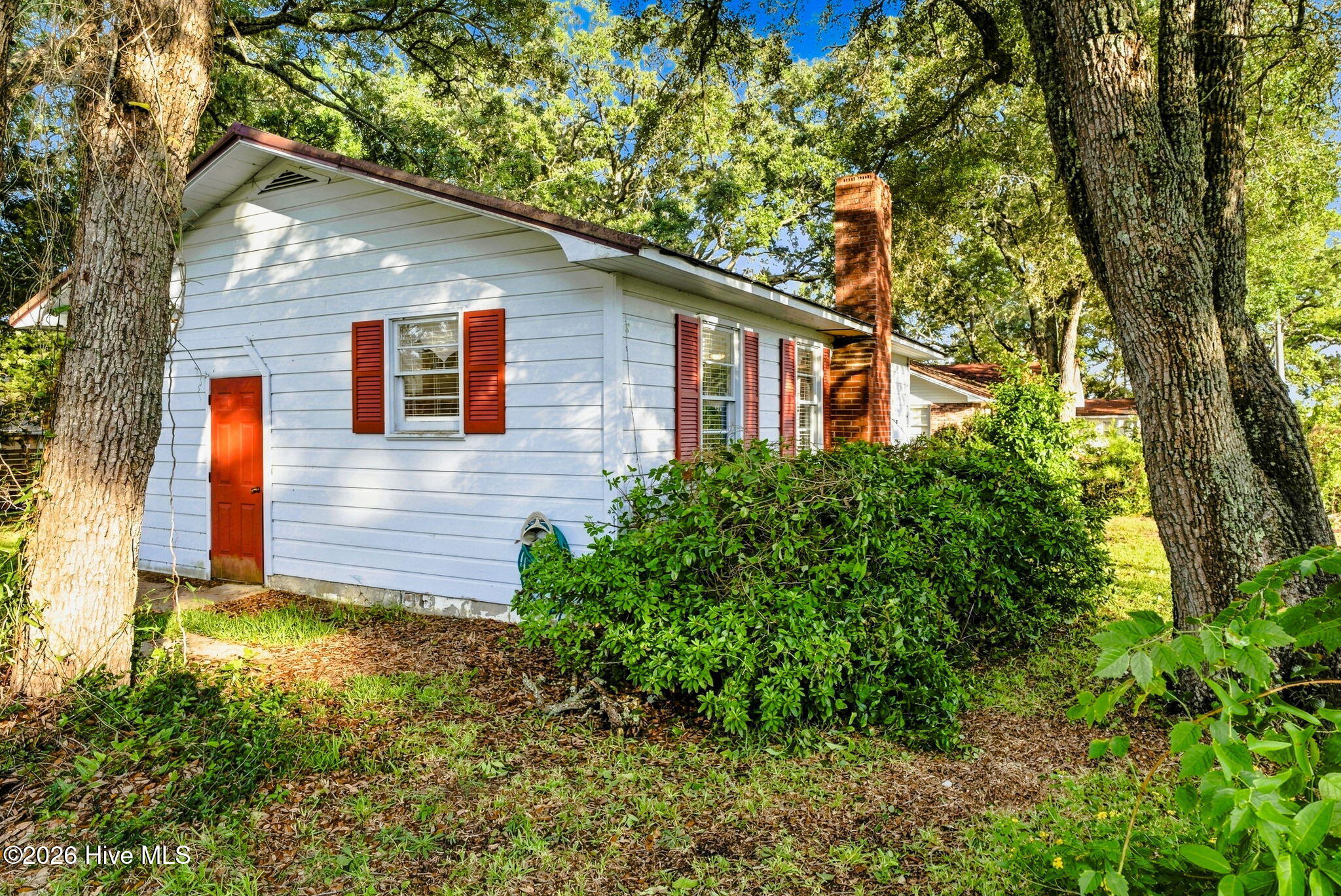 main property photo 38