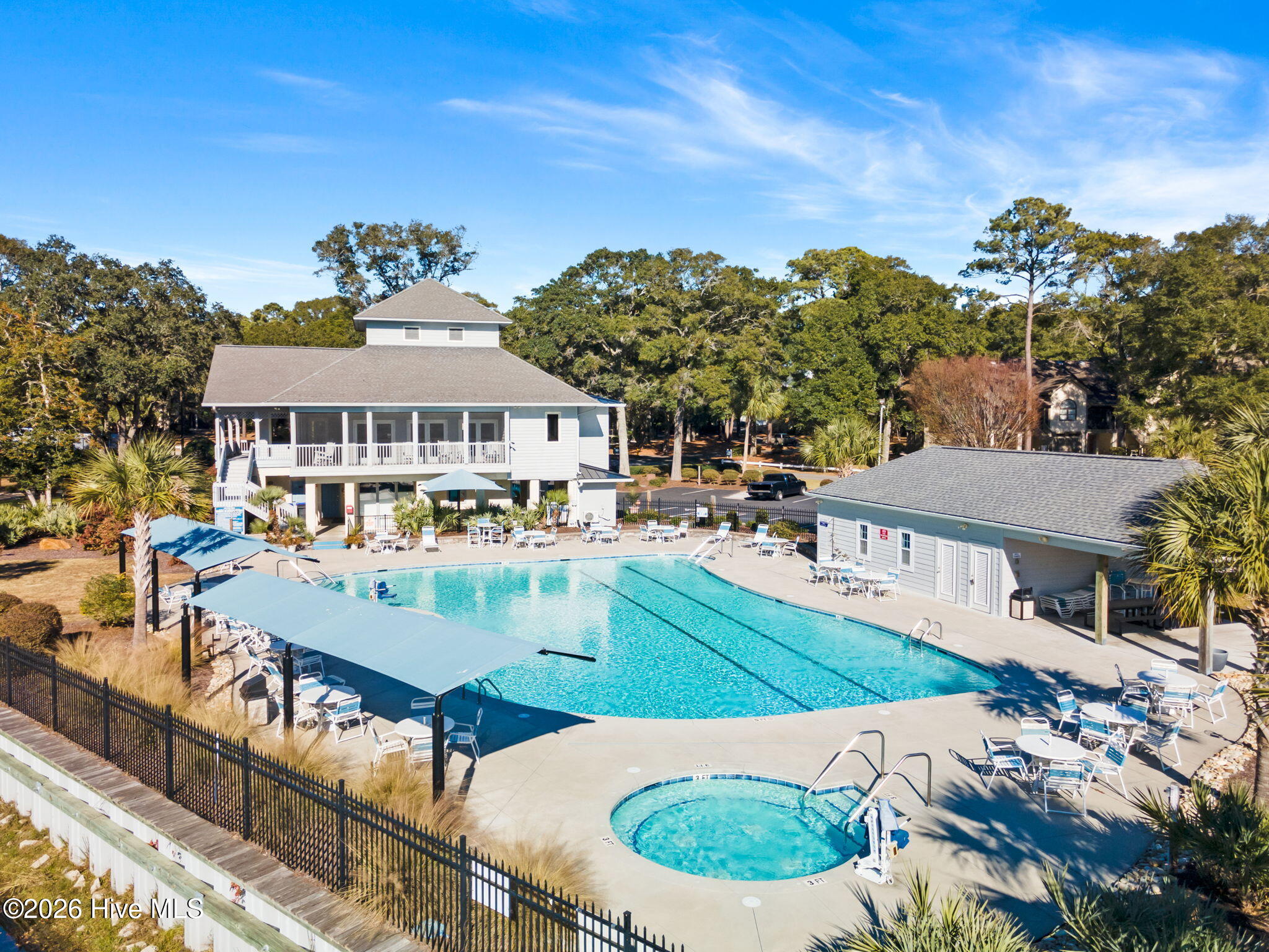 main property photo 50