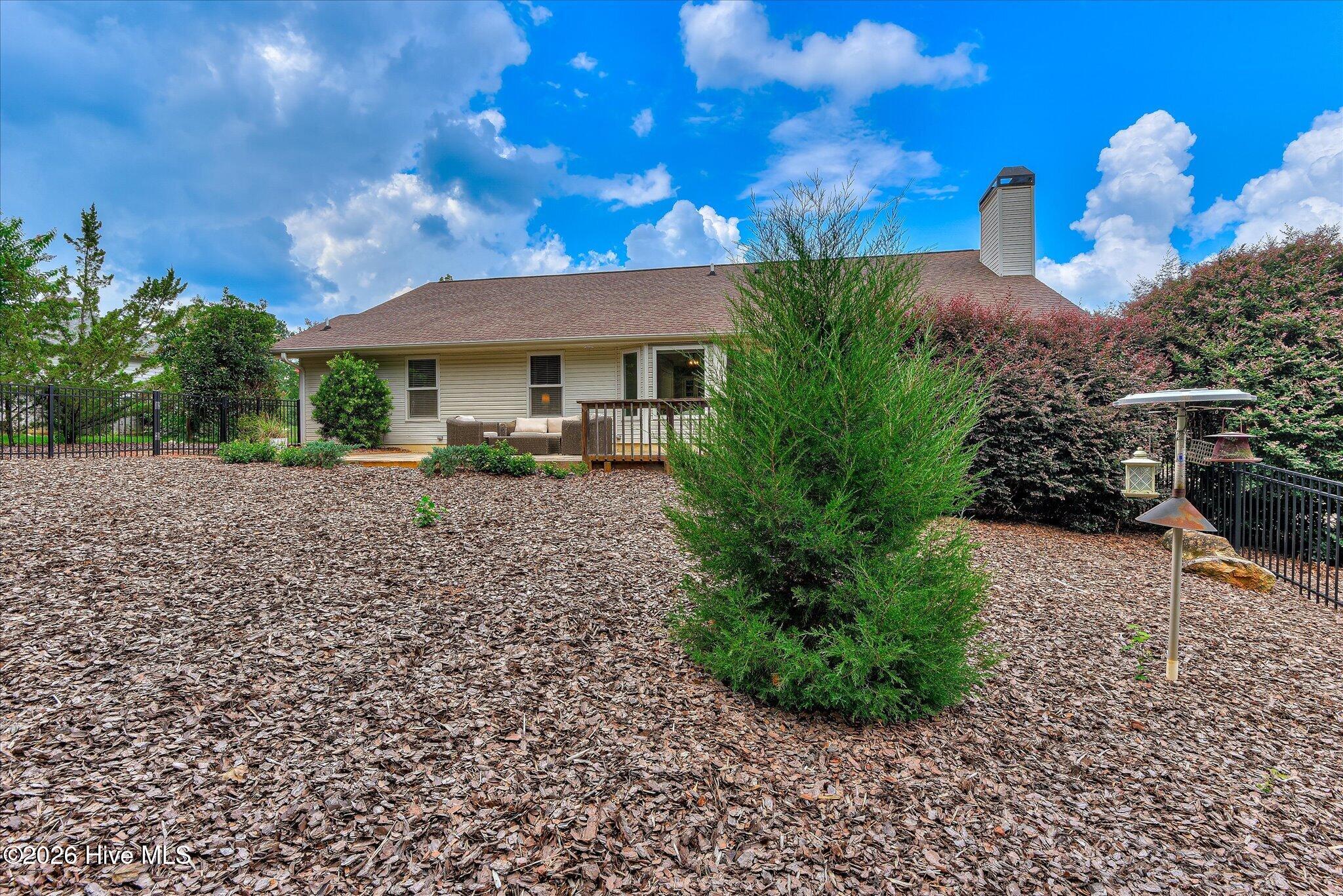 main property photo 41