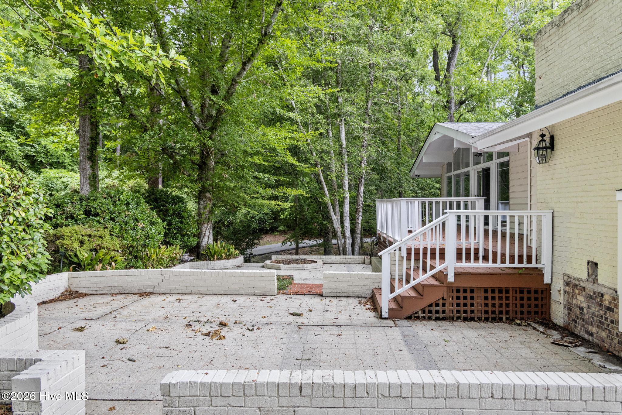 main property photo 65