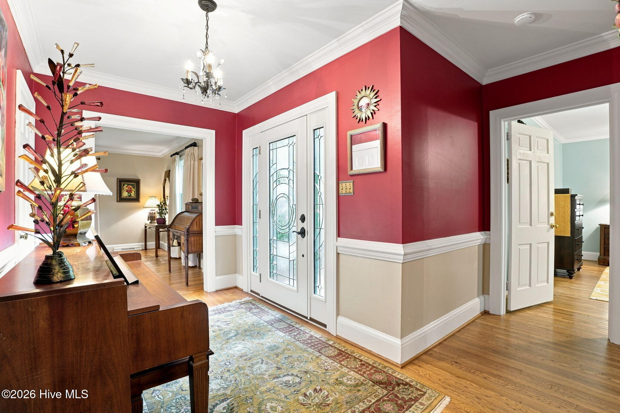 main property photo 6