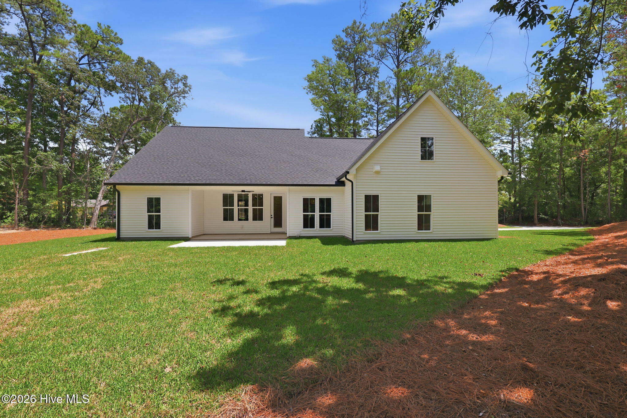 main property photo 41