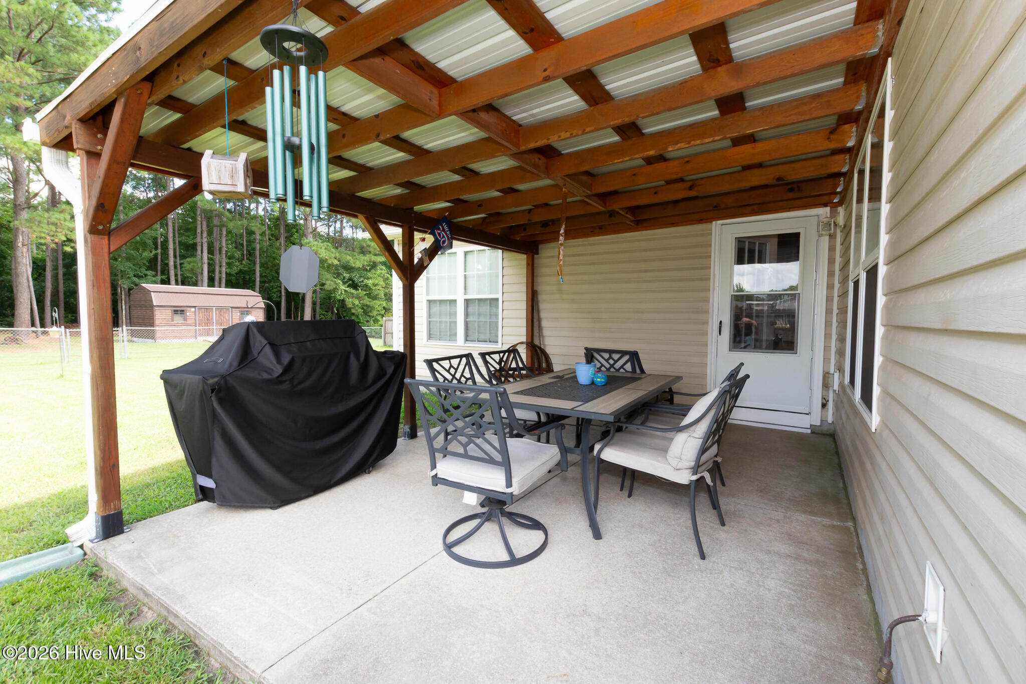 main property photo 41