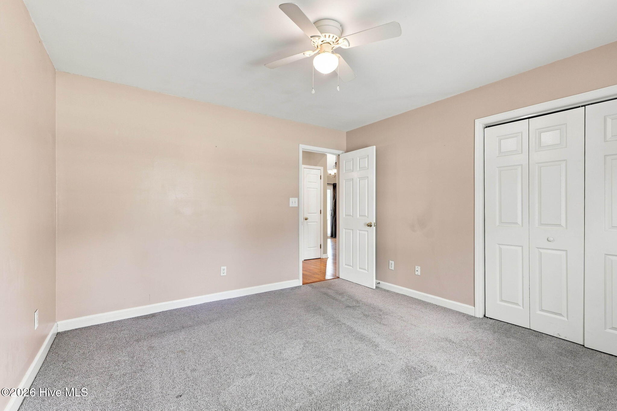 property viewer photo 22