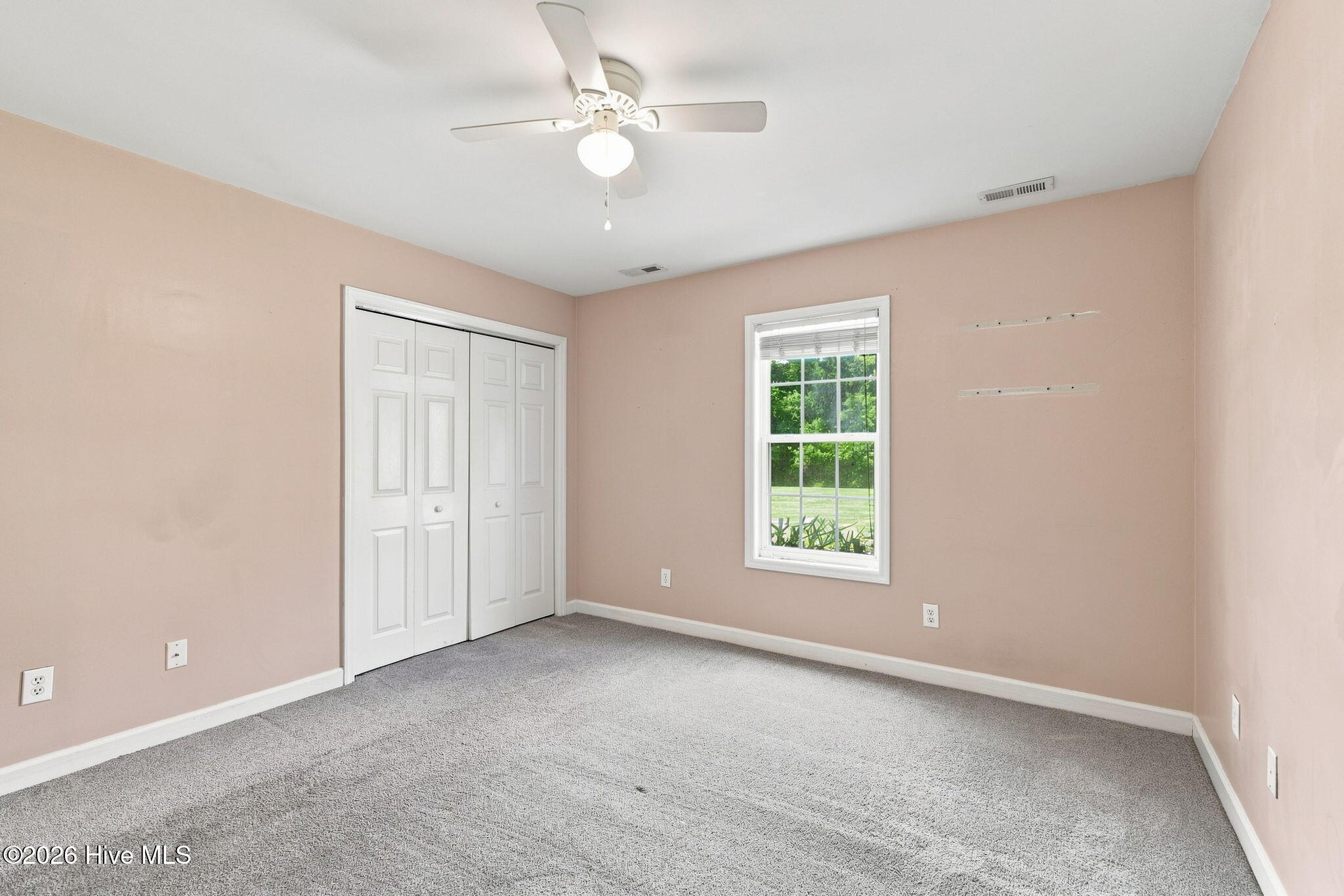 property viewer photo 23