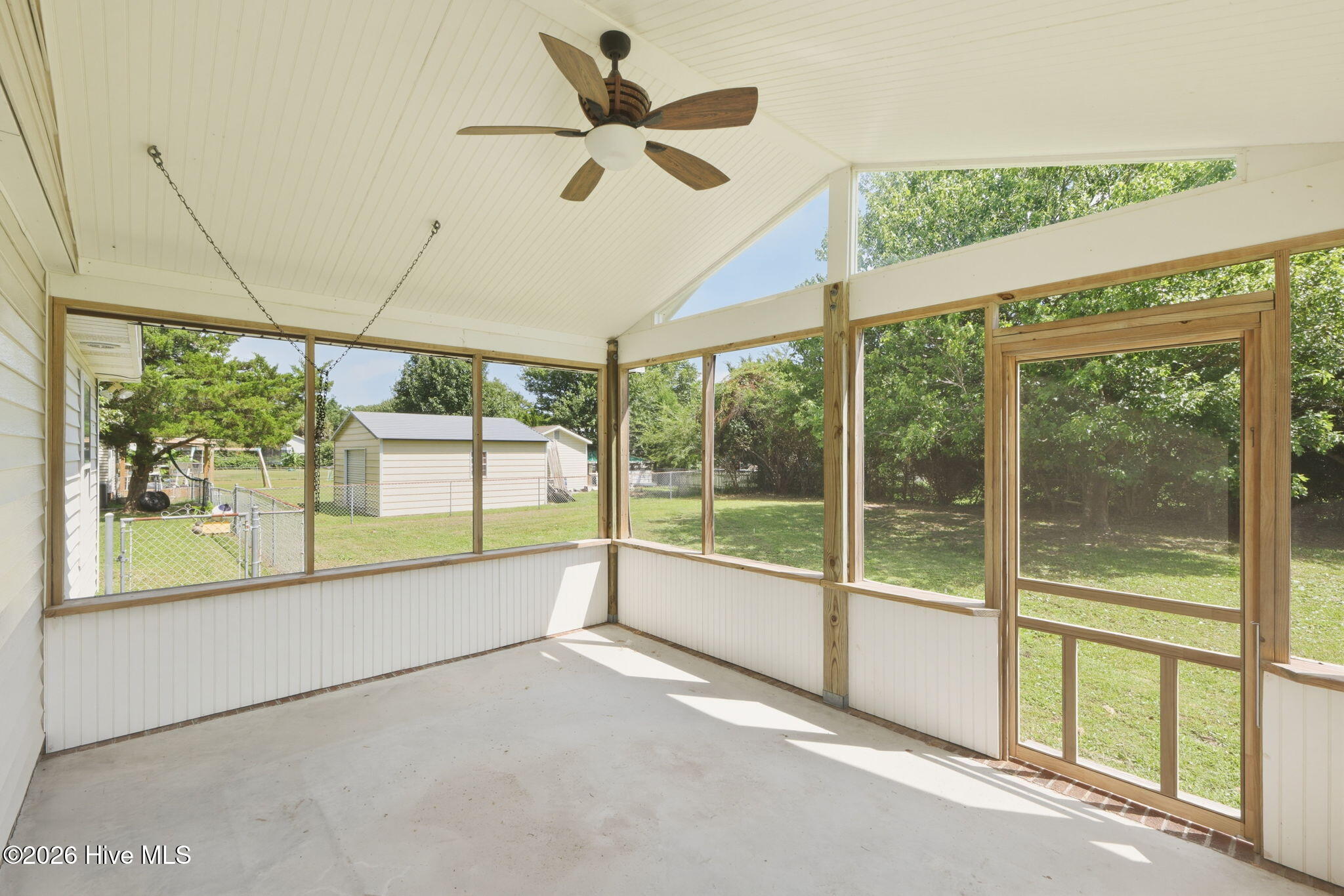 property viewer photo 29