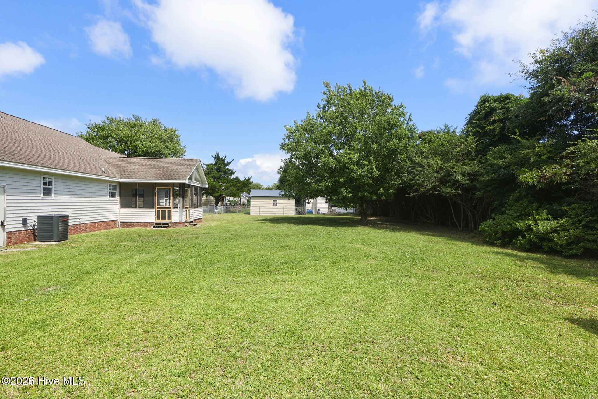 property viewer photo 31
