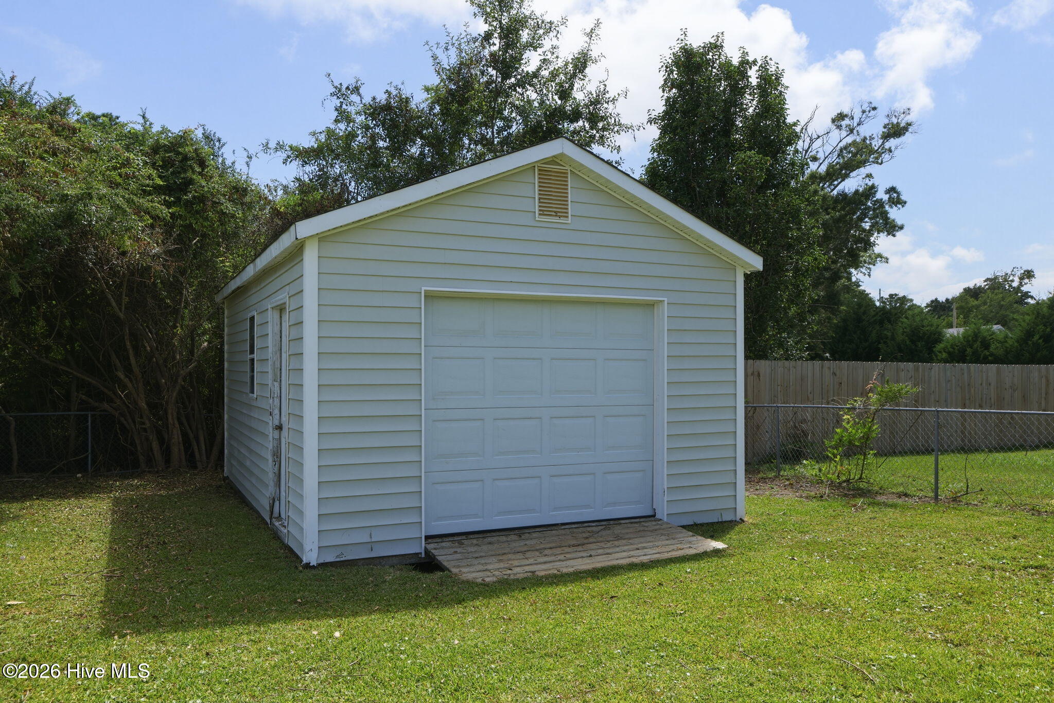property viewer photo 32