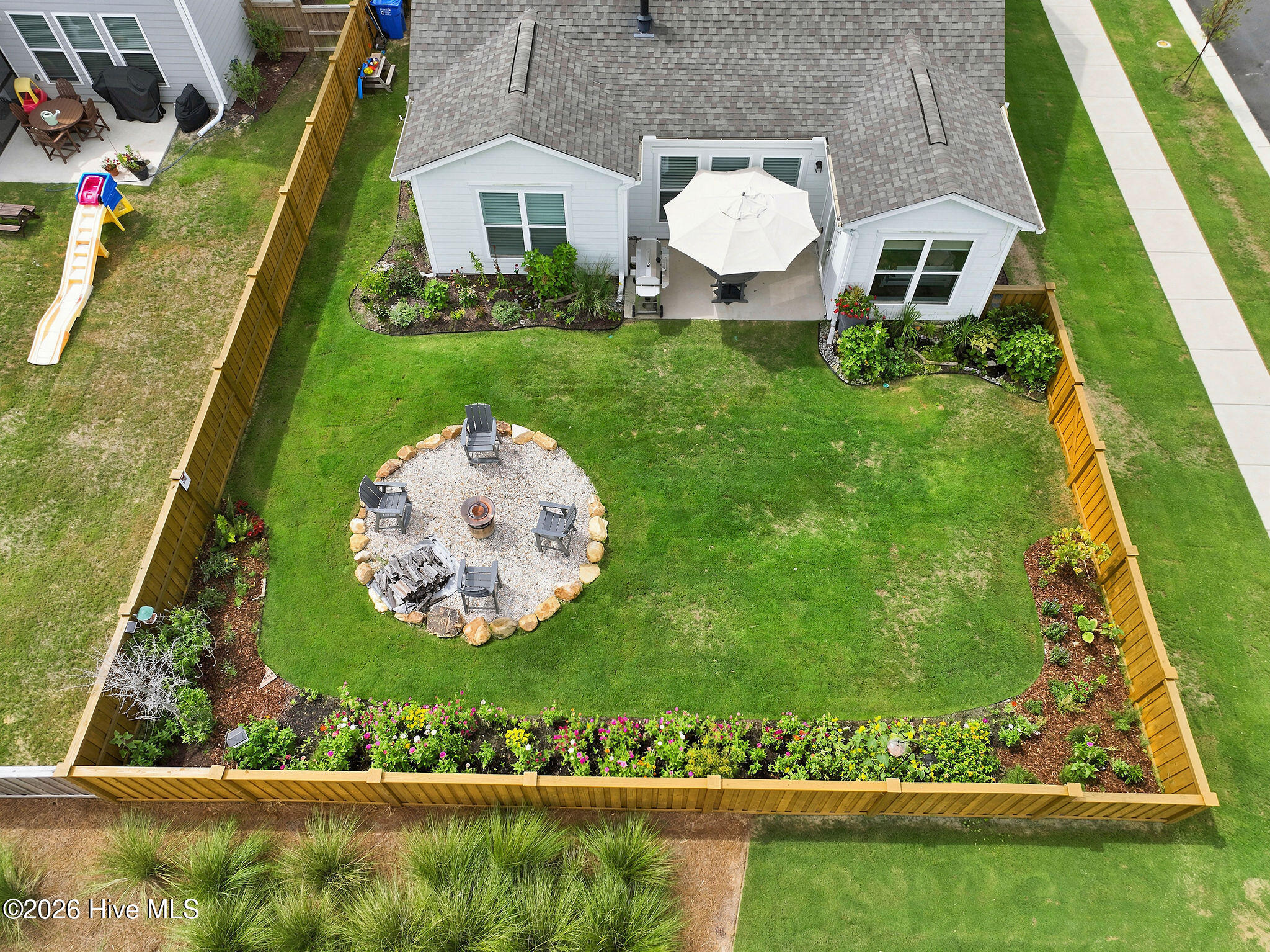 main property photo 65