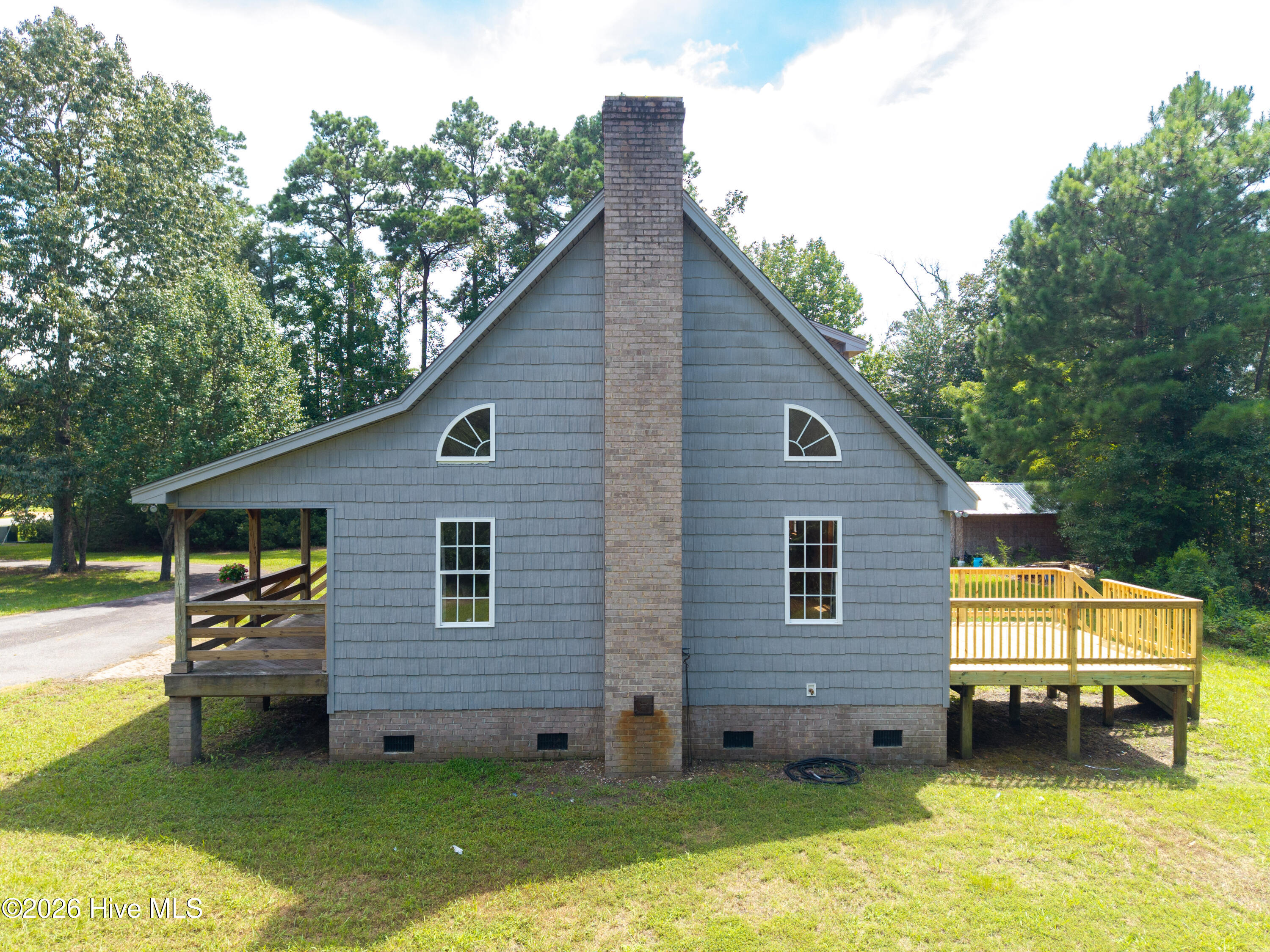 main property photo 54