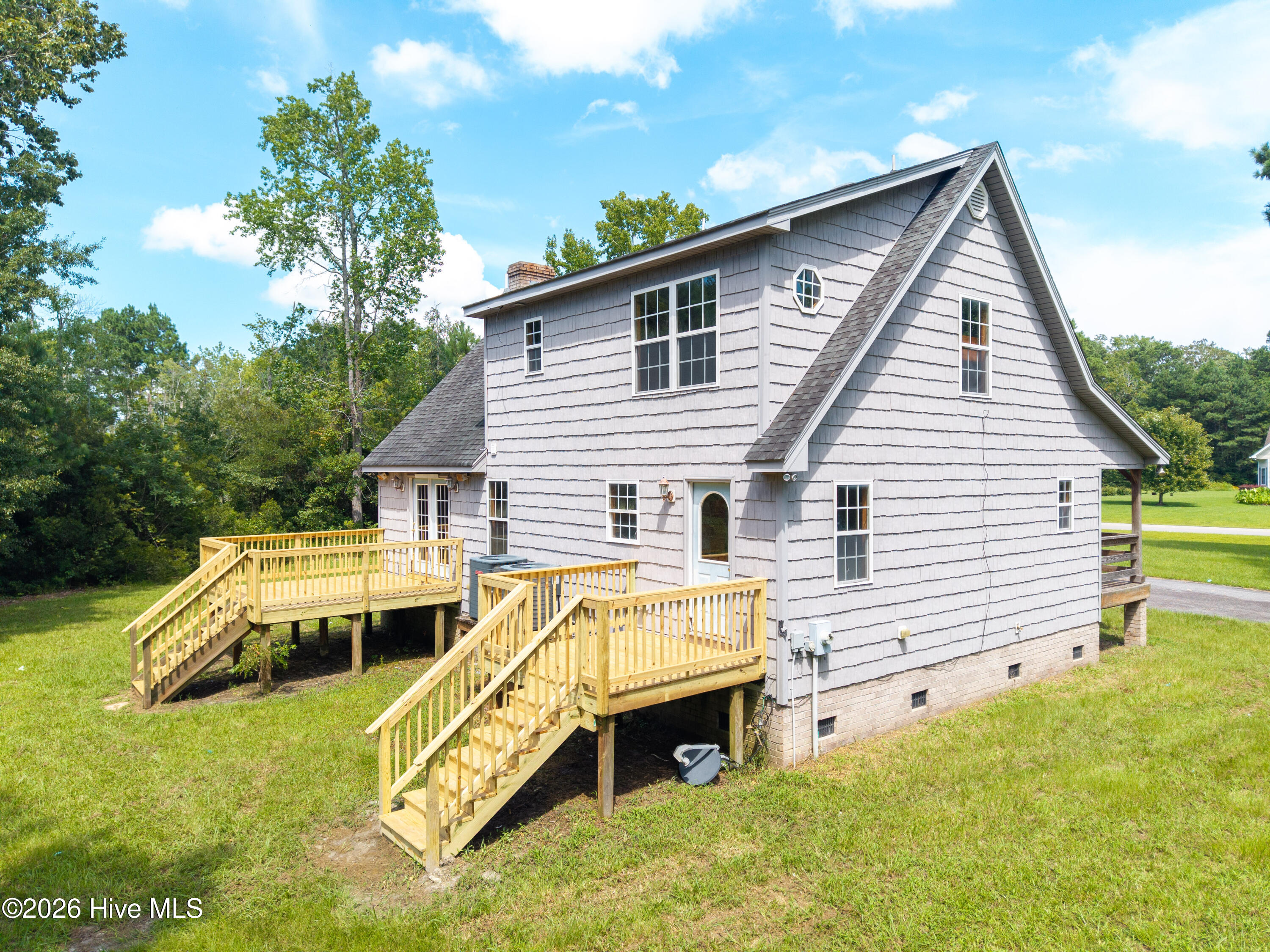 main property photo 57