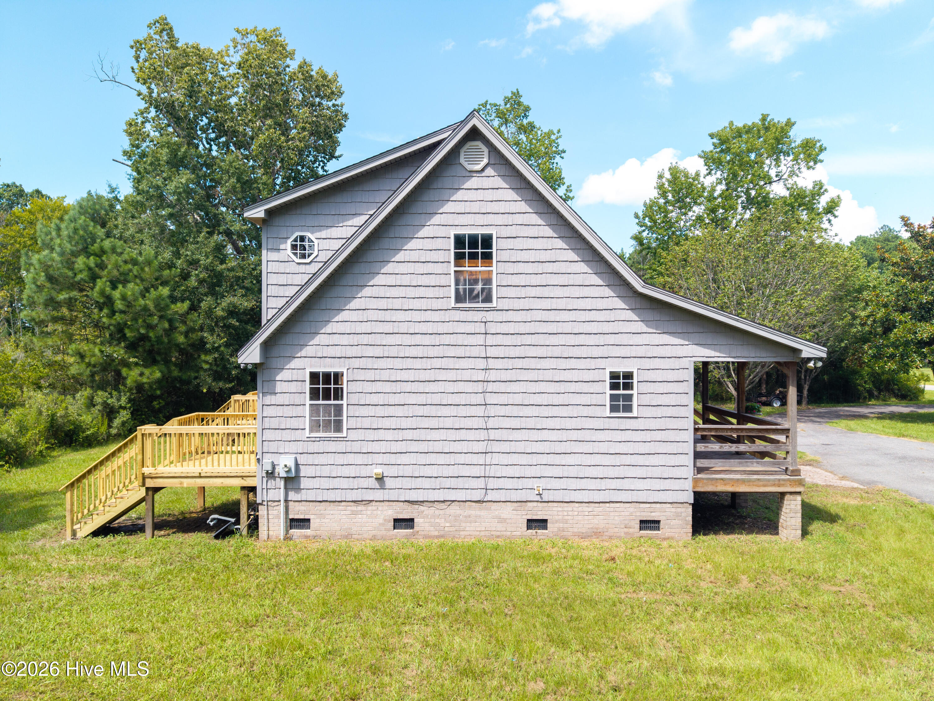 main property photo 58
