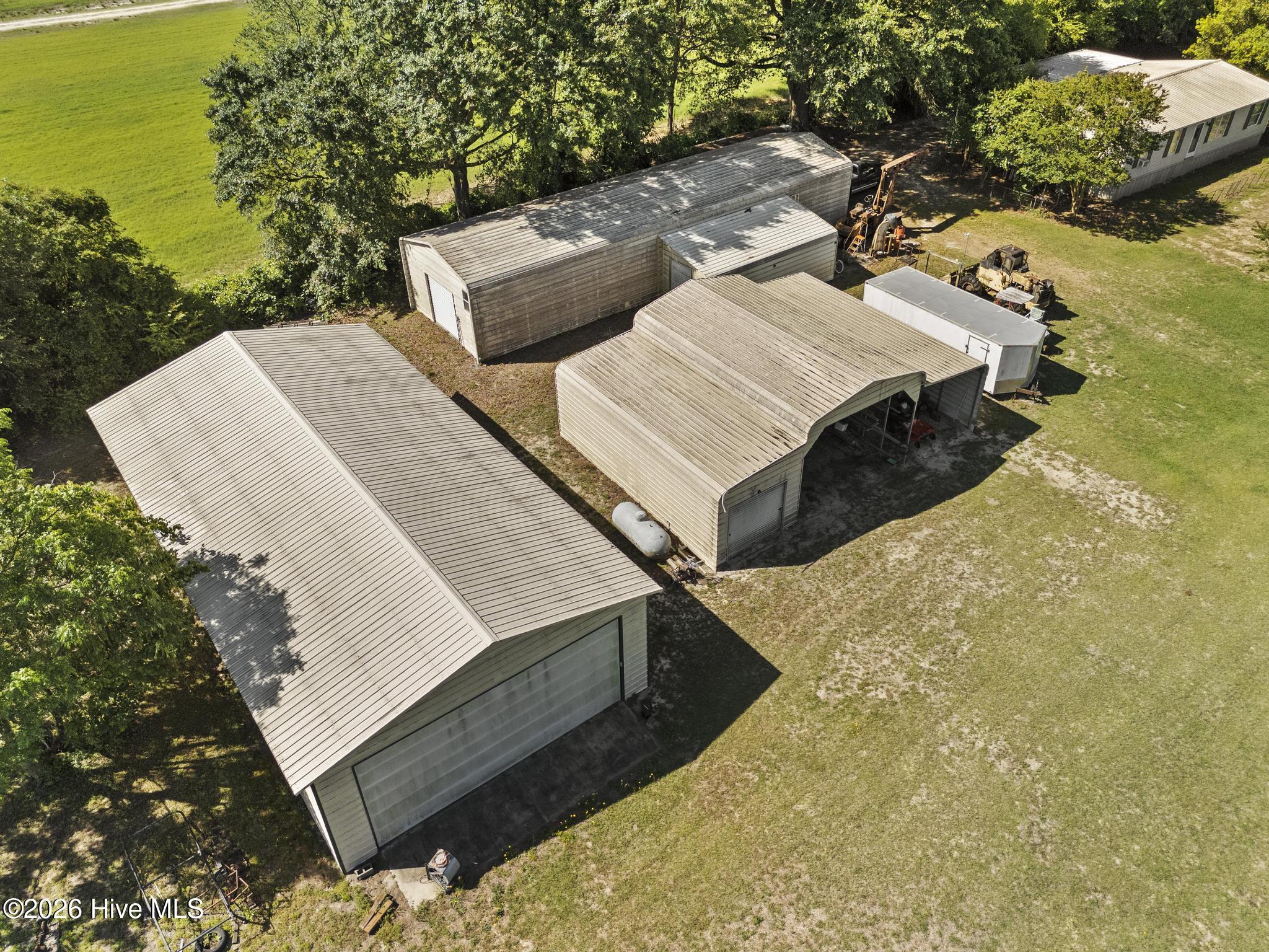 main property photo 22