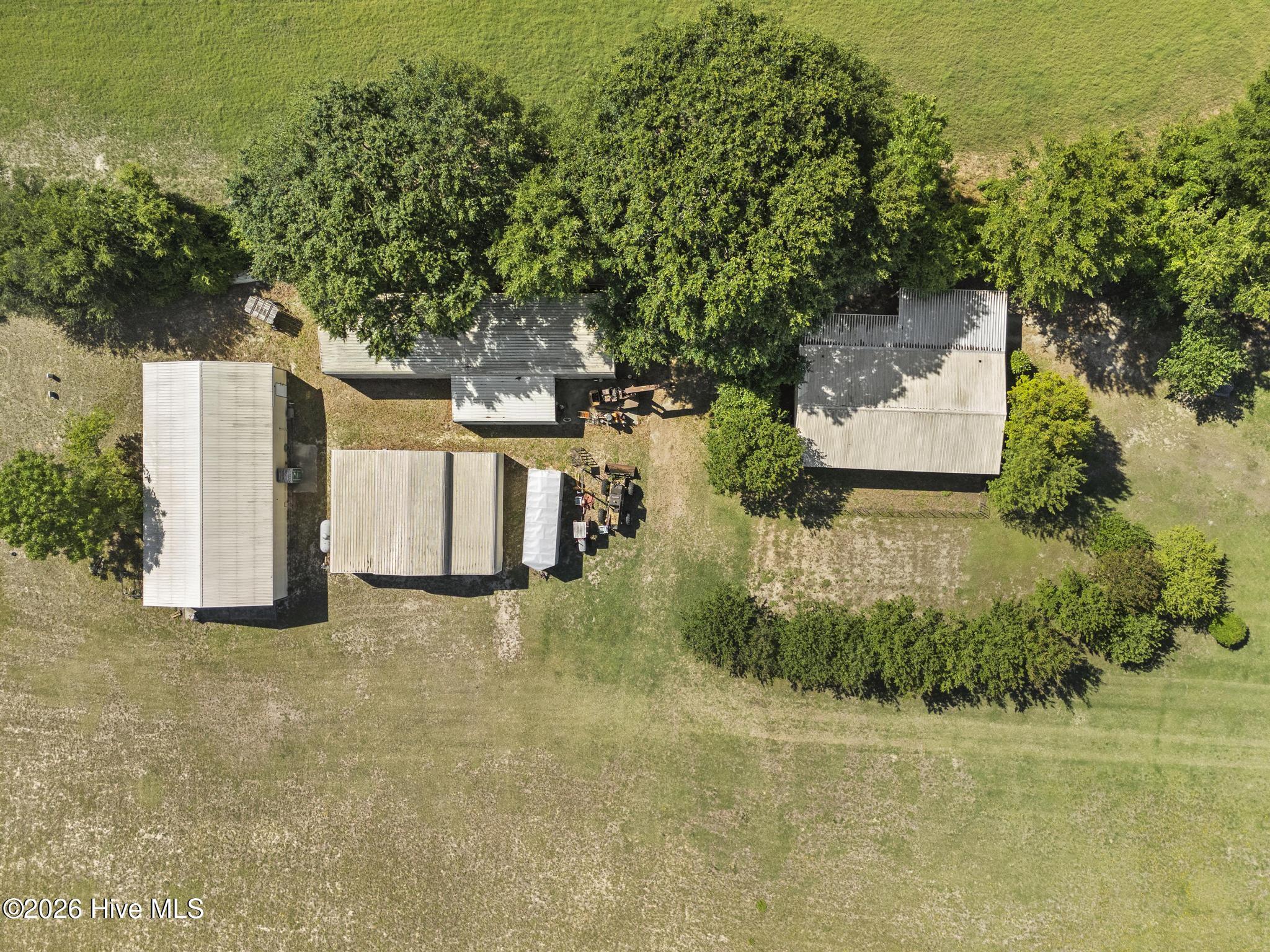 main property photo 25